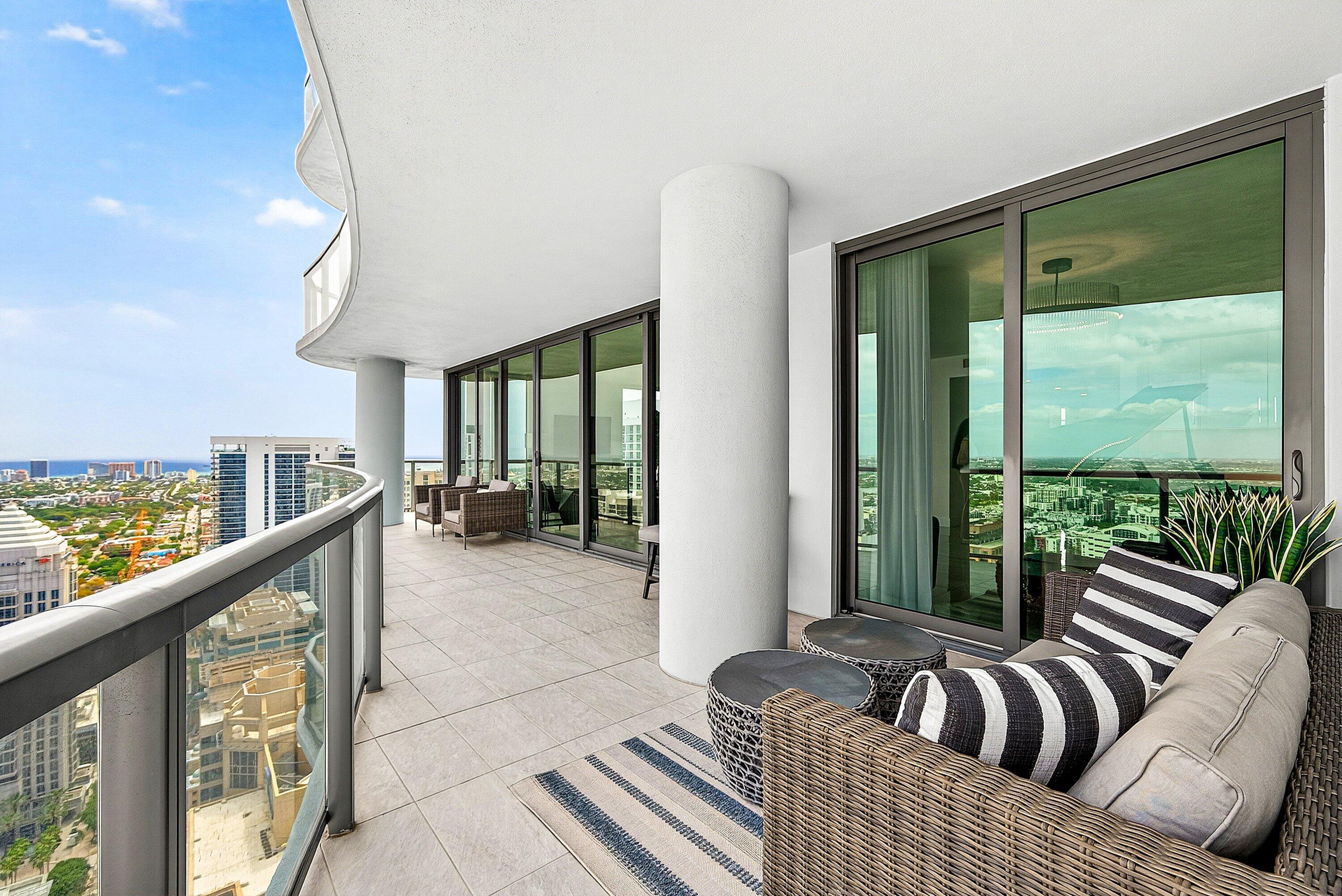 100 E Las Olas Boulevard 4301