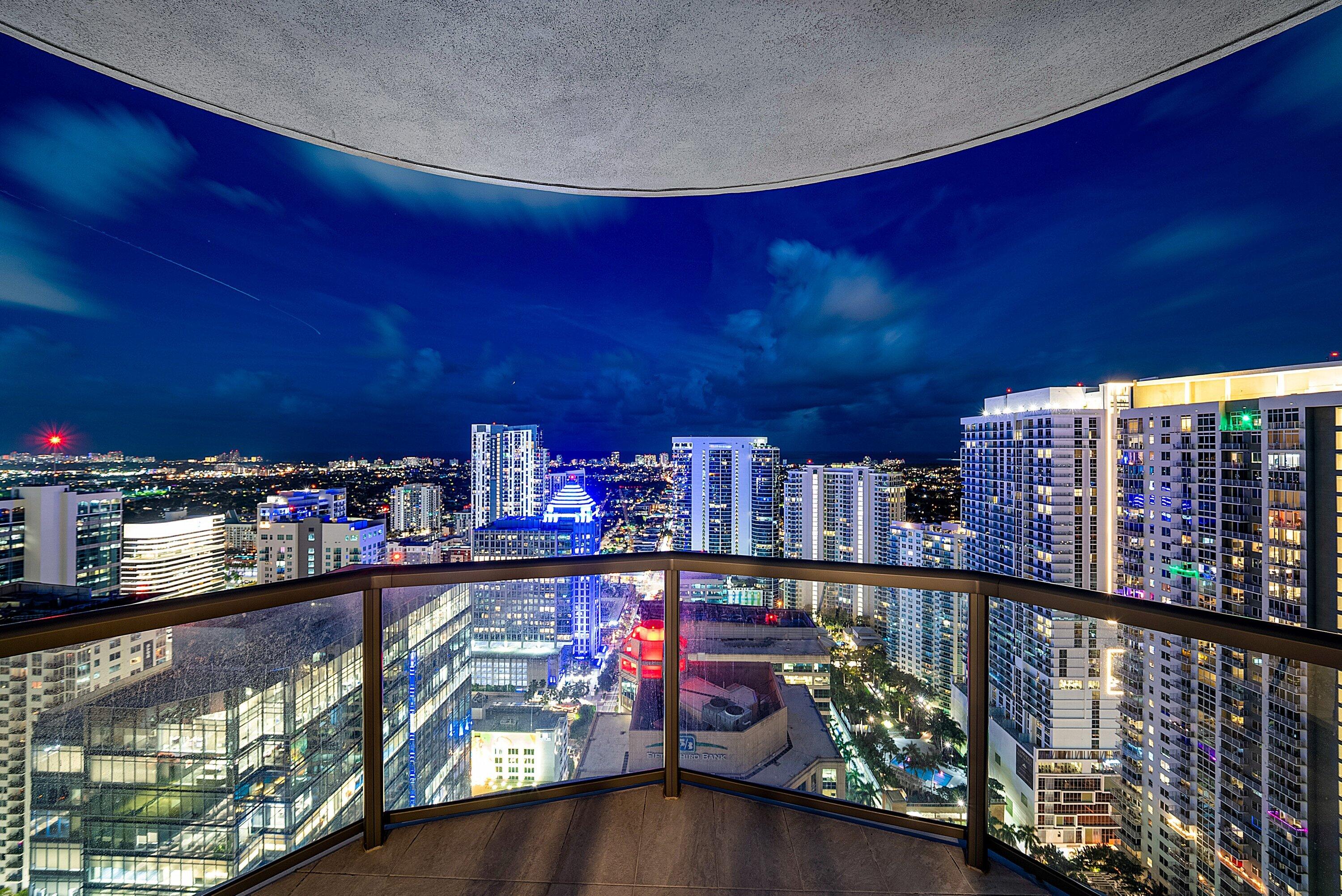 100 E Las Olas Boulevard 4301