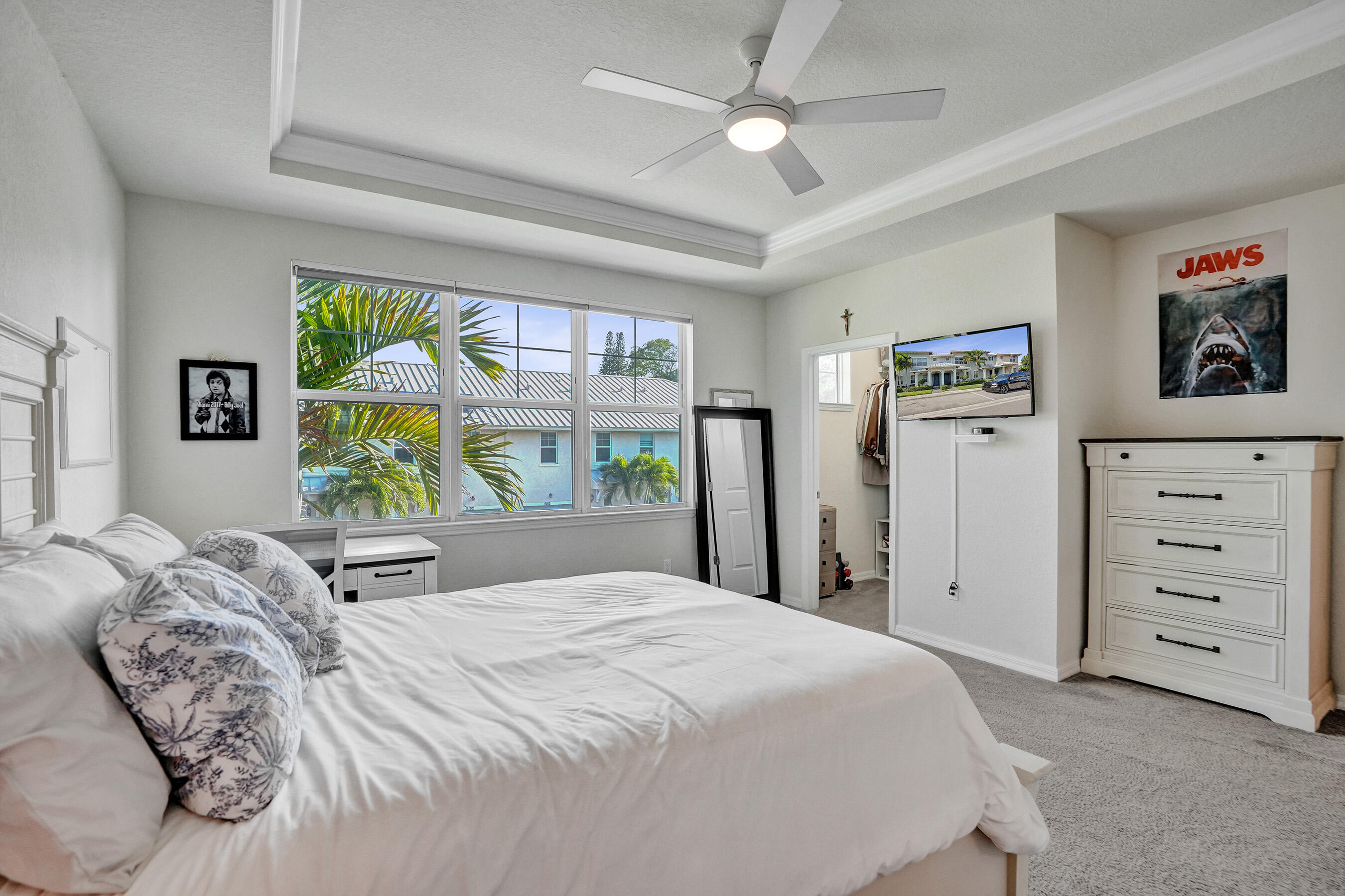 1300 Eucalyptus Drive 3