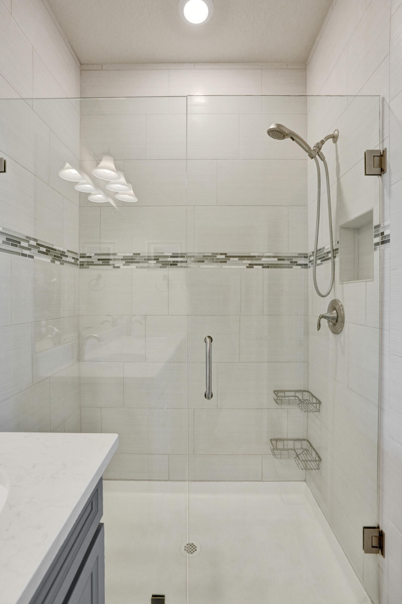 1300 Eucalyptus Drive 3