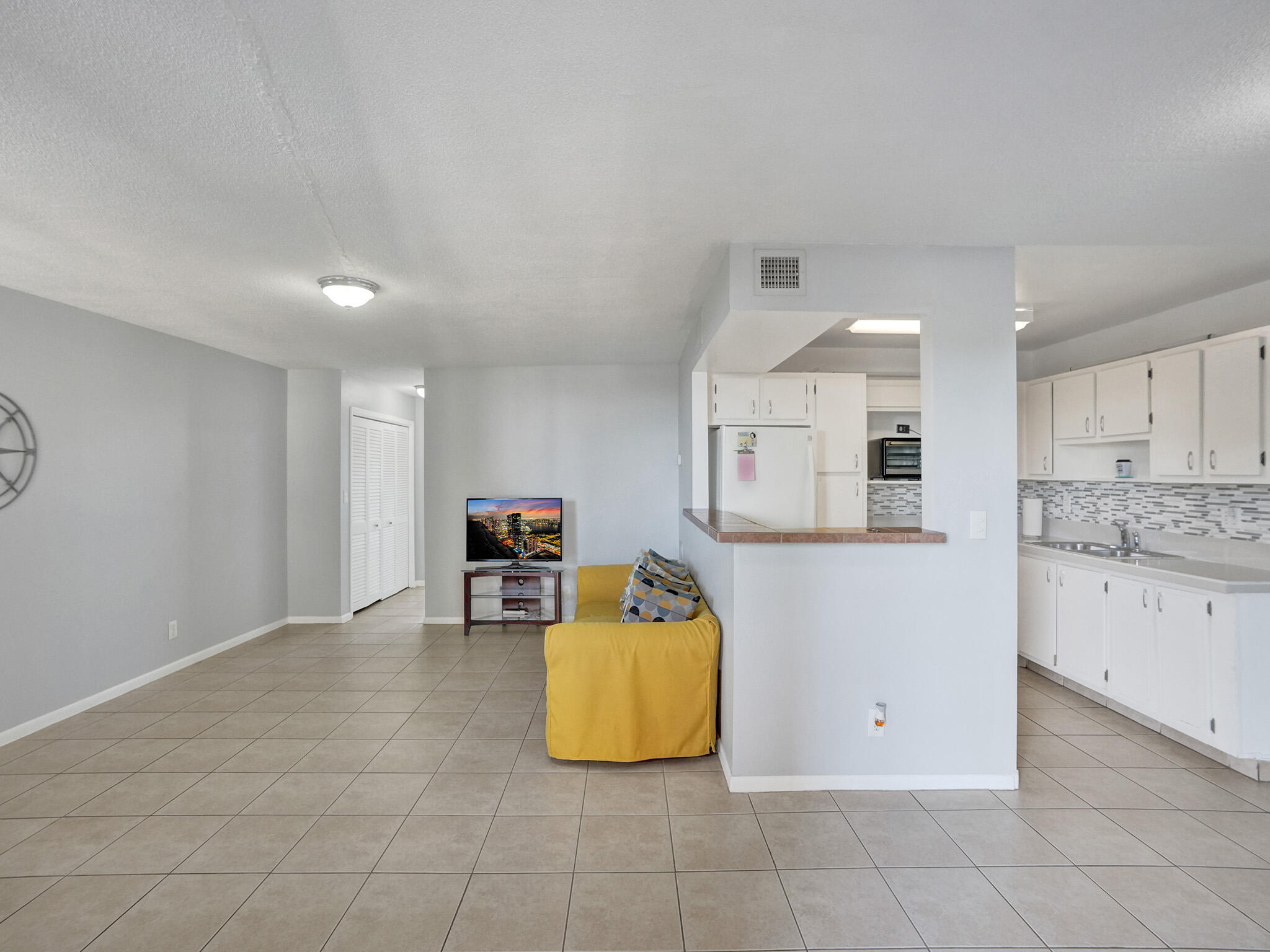 1811 Jefferson Street 404
