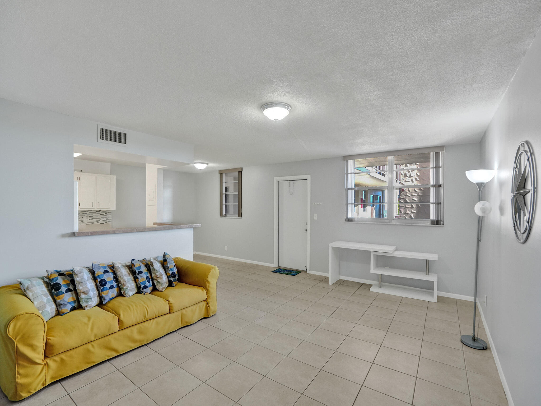 1811 Jefferson Street 404