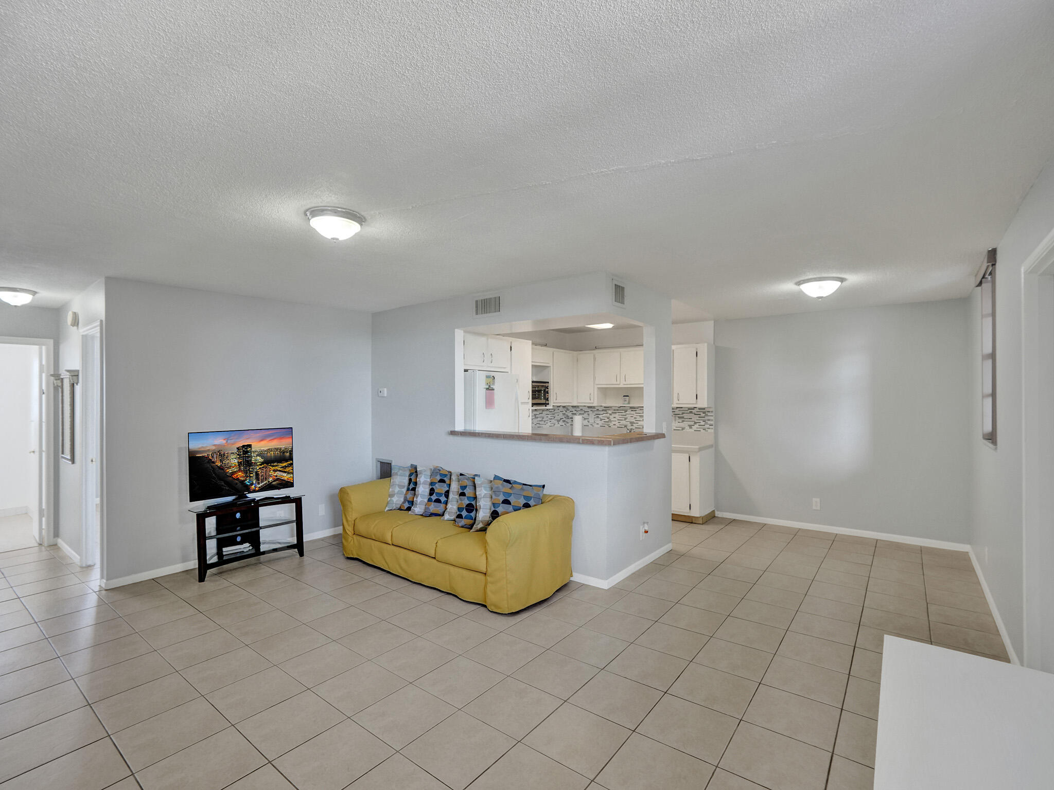 1811 Jefferson Street 404