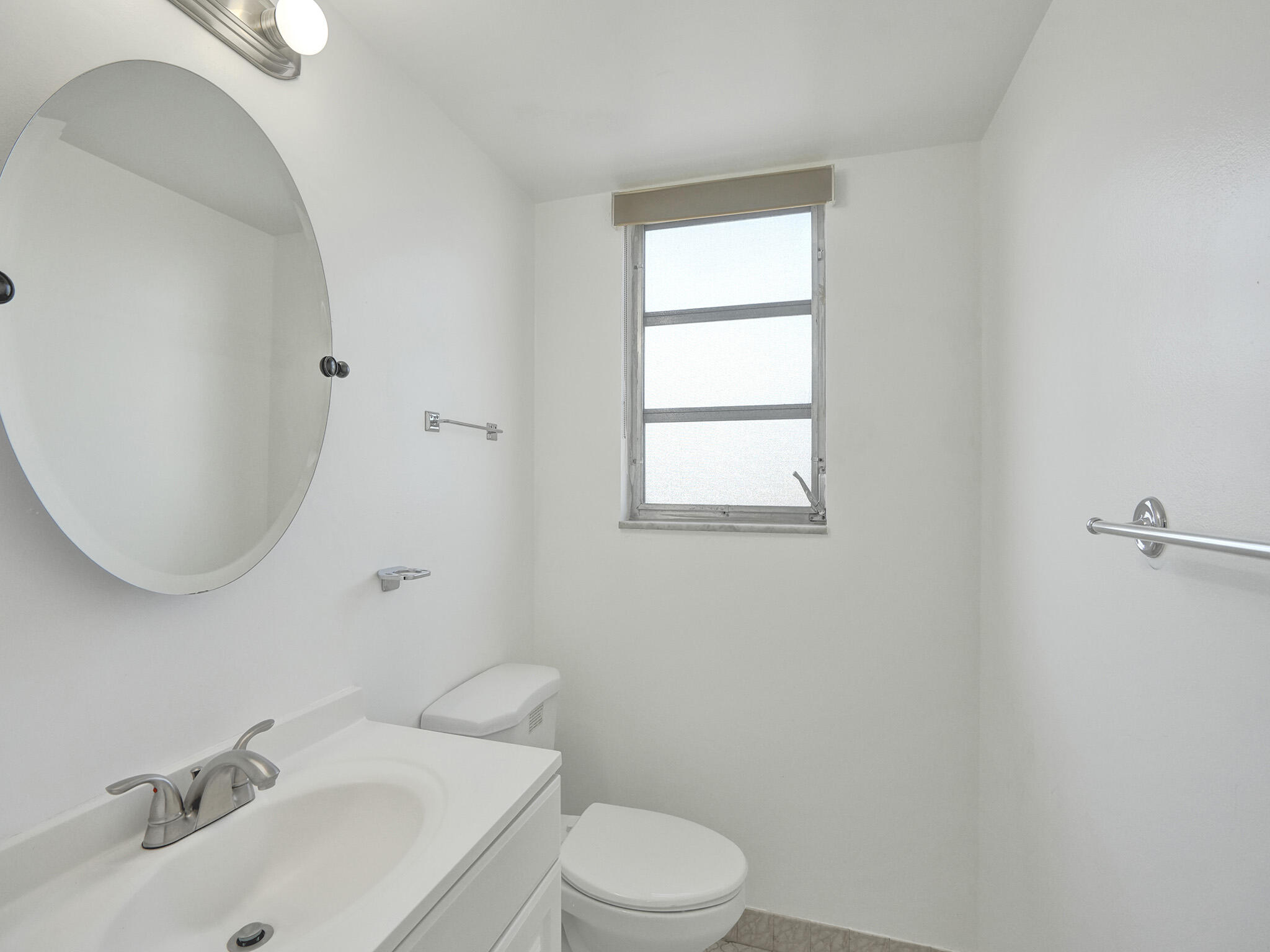 1811 Jefferson Street 404