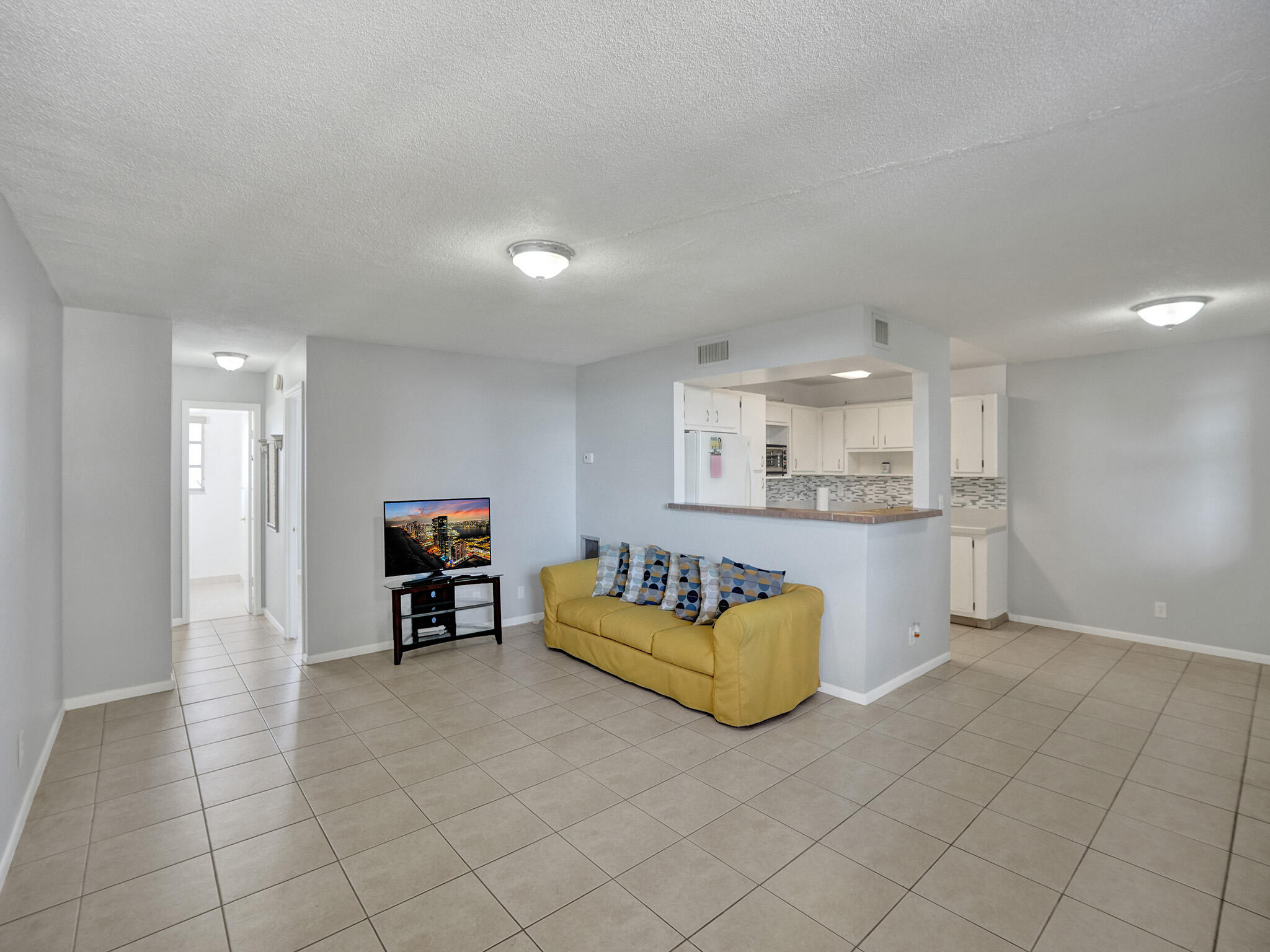 1811 Jefferson Street 404