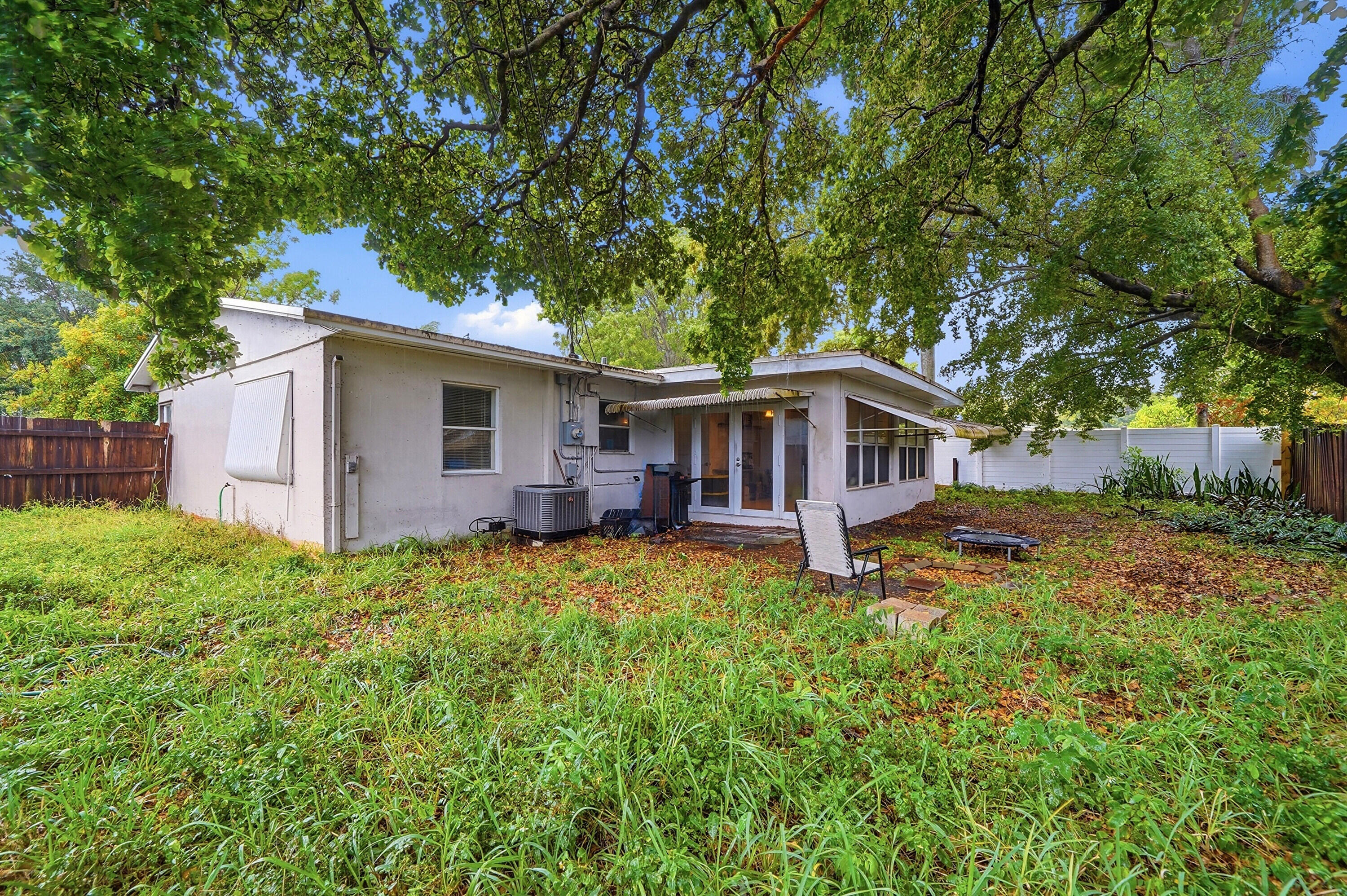 1431 NE 32nd Street