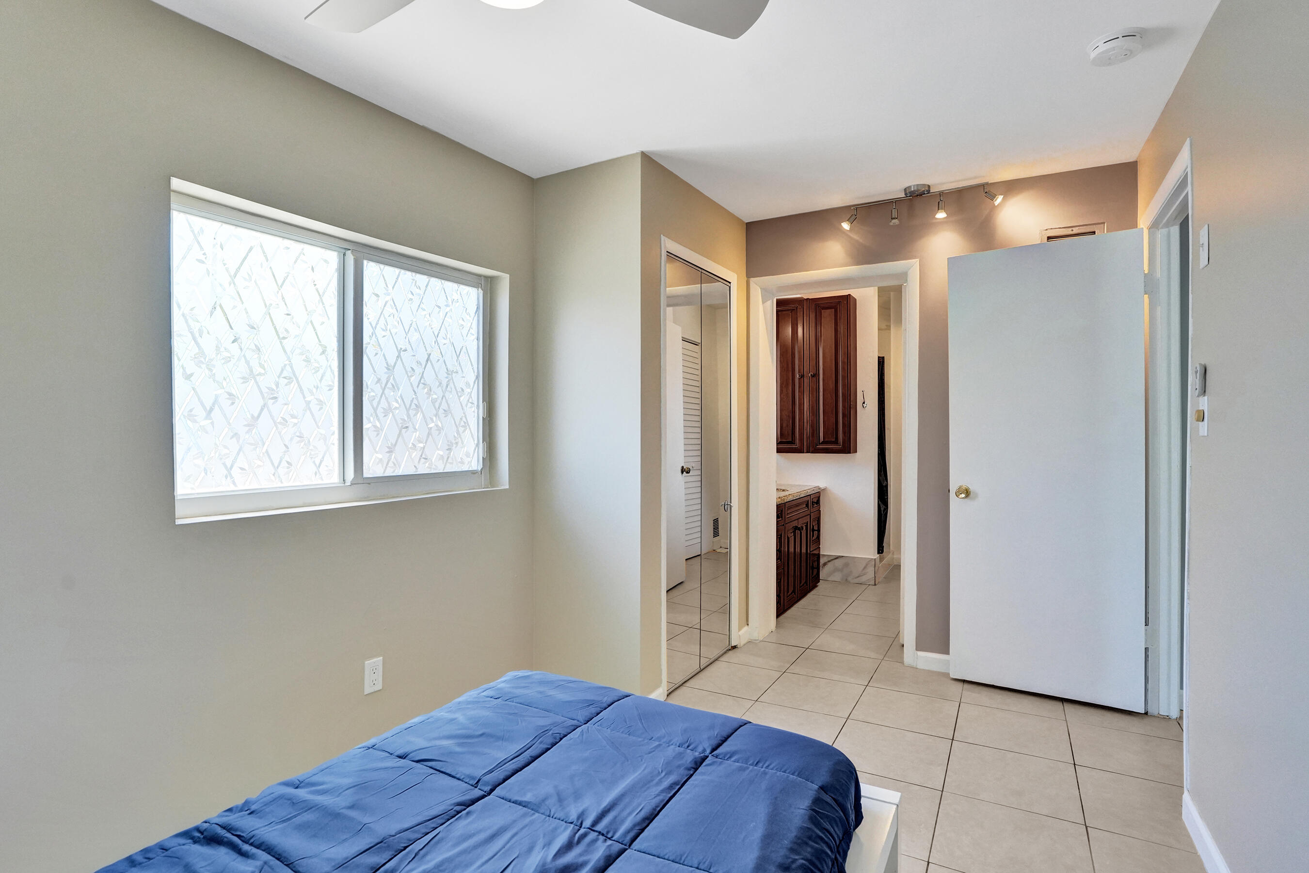 230 NE 45TH Street