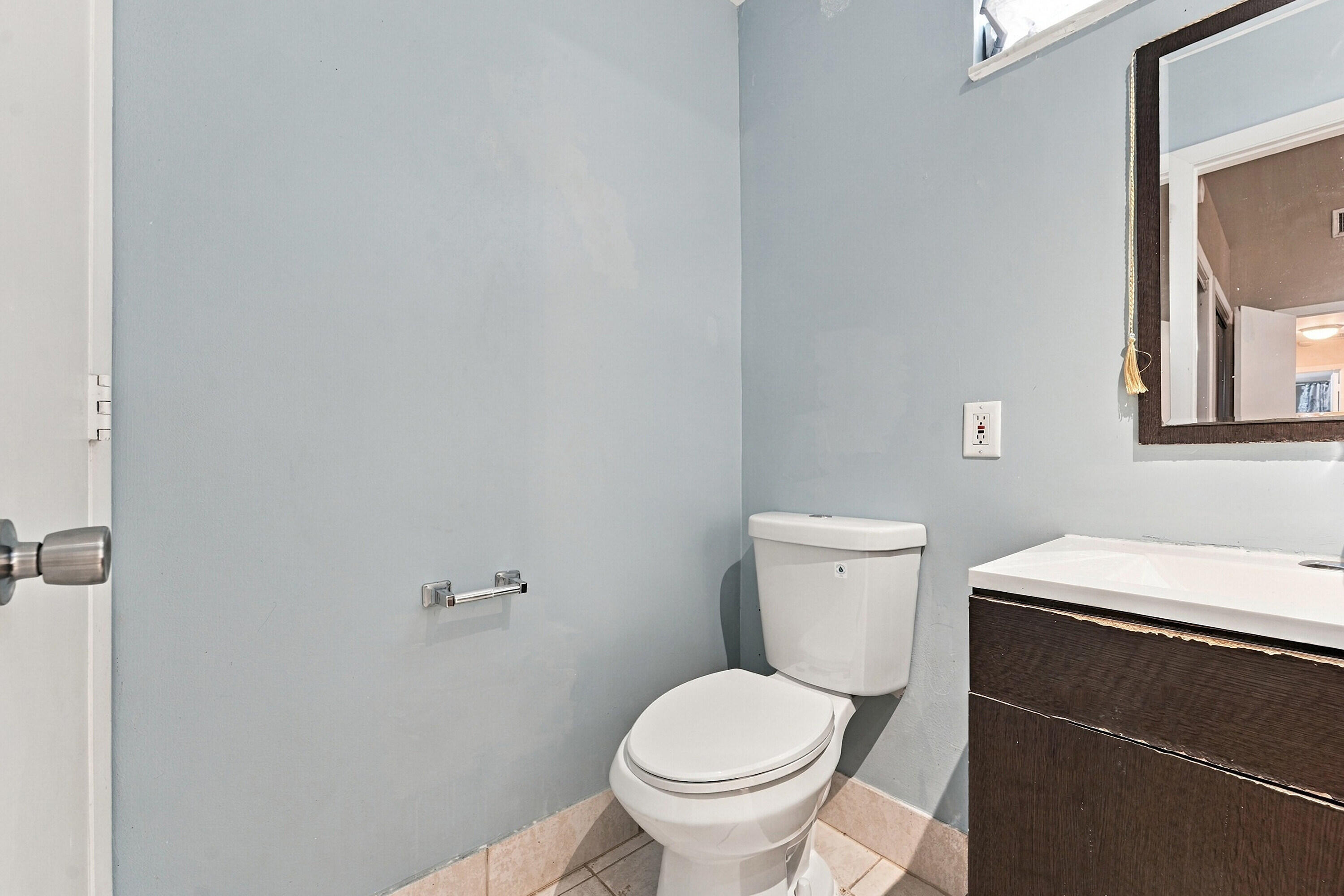 8690 NW 40th Street