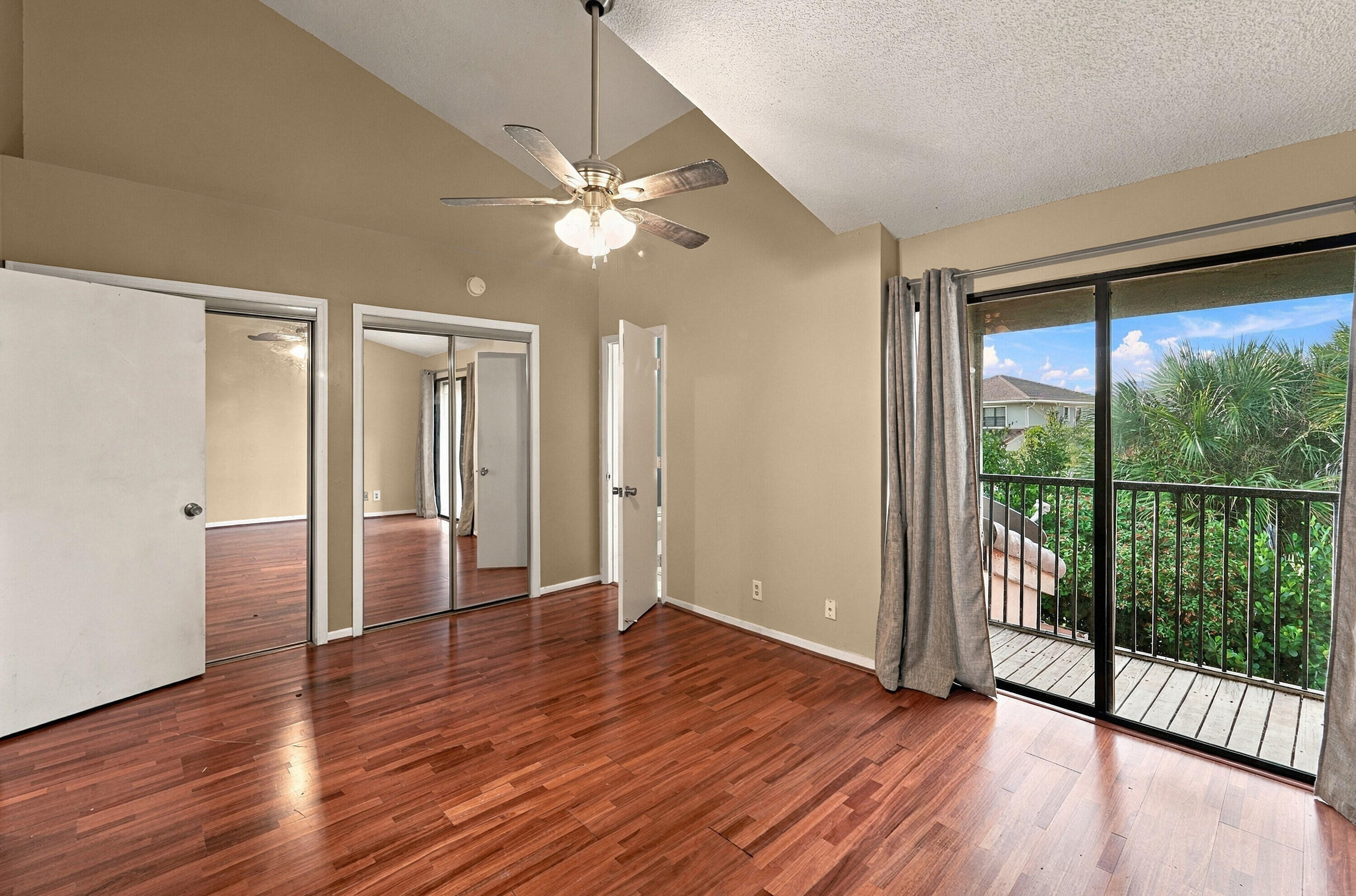 8690 NW 40th Street