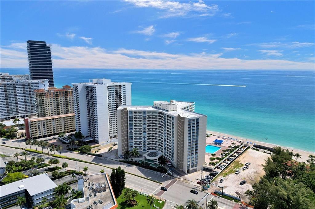 3180 S Ocean Dr 821