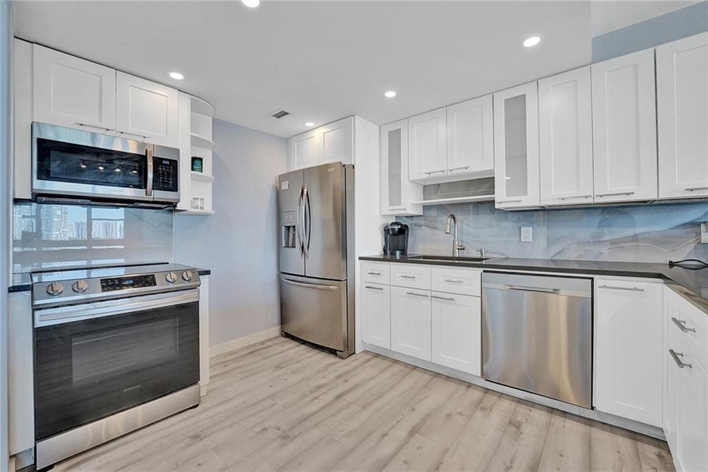 3180 S Ocean Dr 821