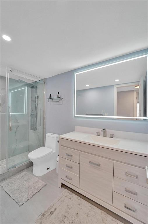 3180 S Ocean Dr 821