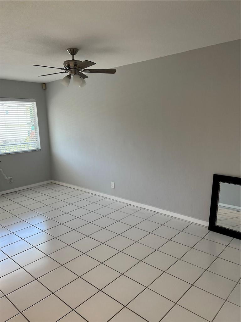 1810 E Oakland Park Blvd 12