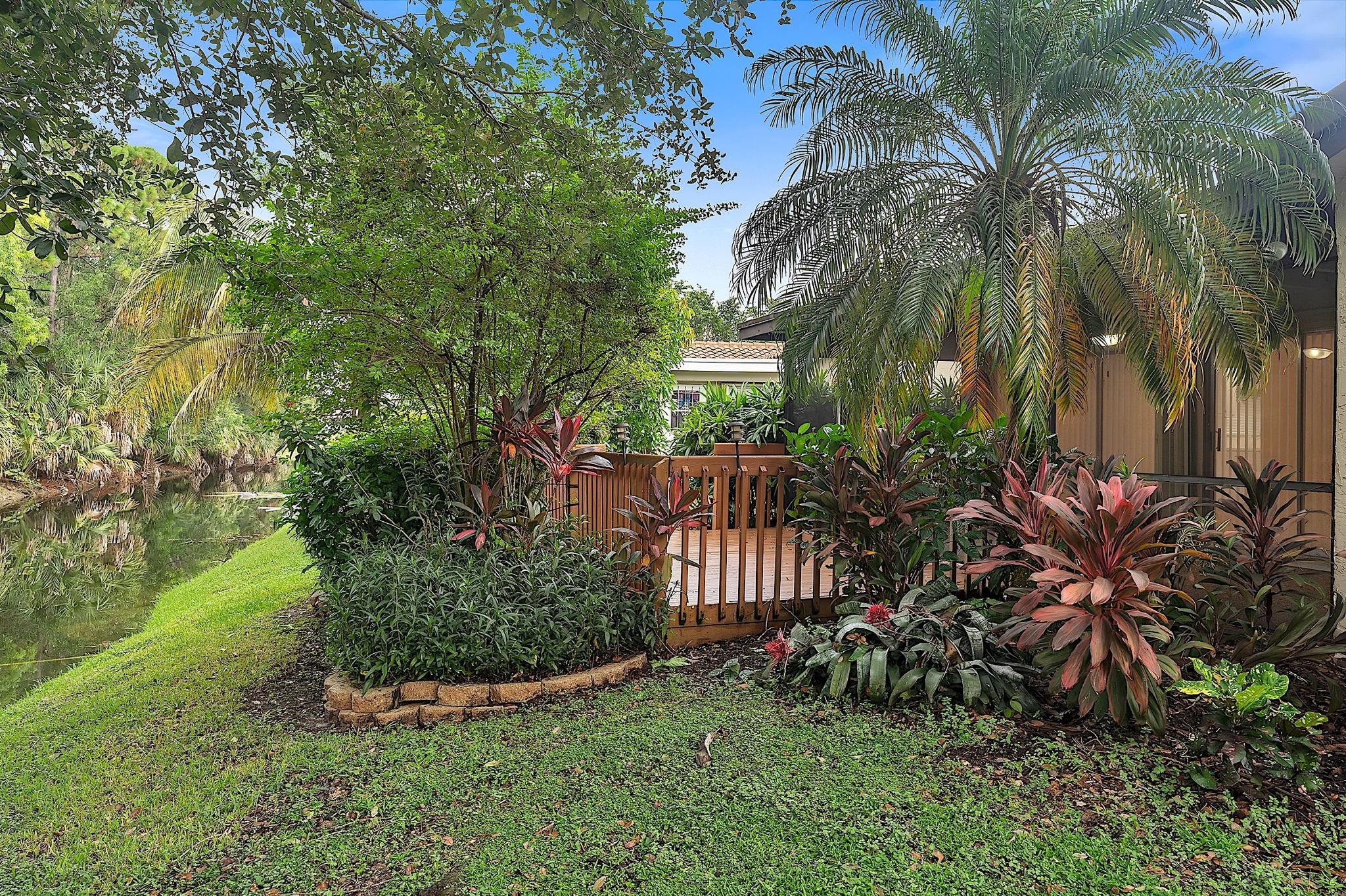 1550 Riverwood Ln