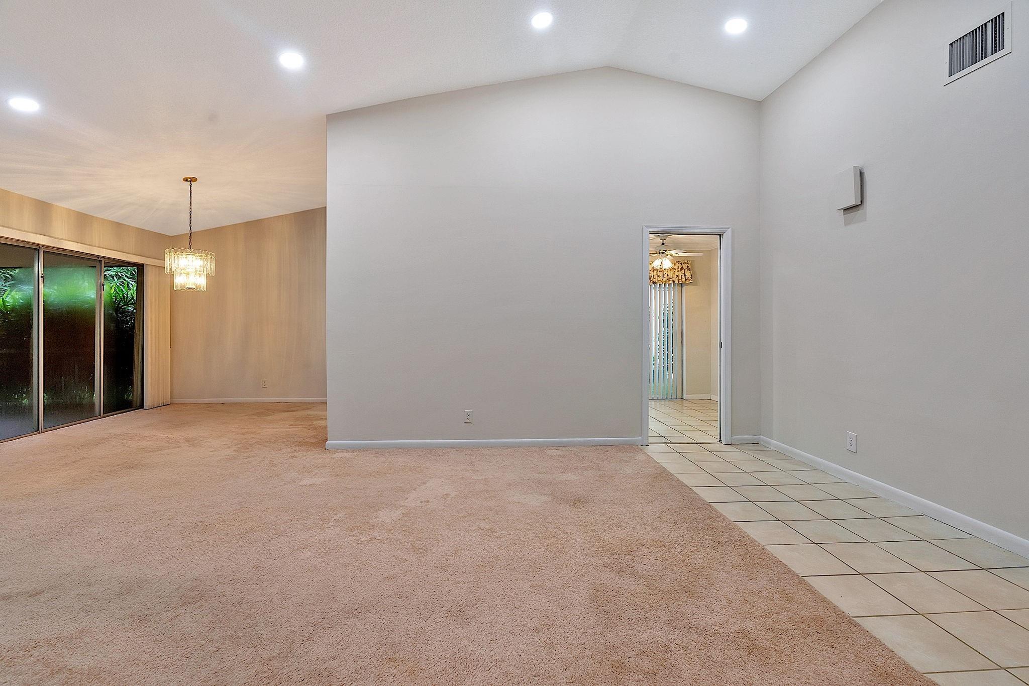 1550 Riverwood Ln