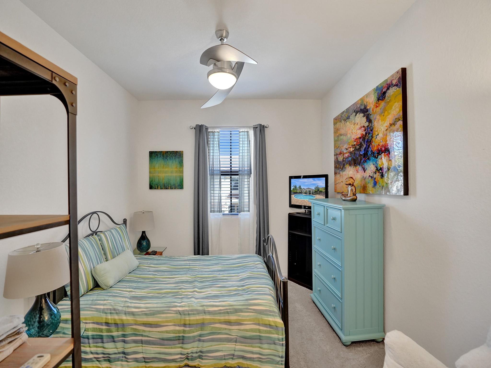 1042 NW 33rd Mnr 1042