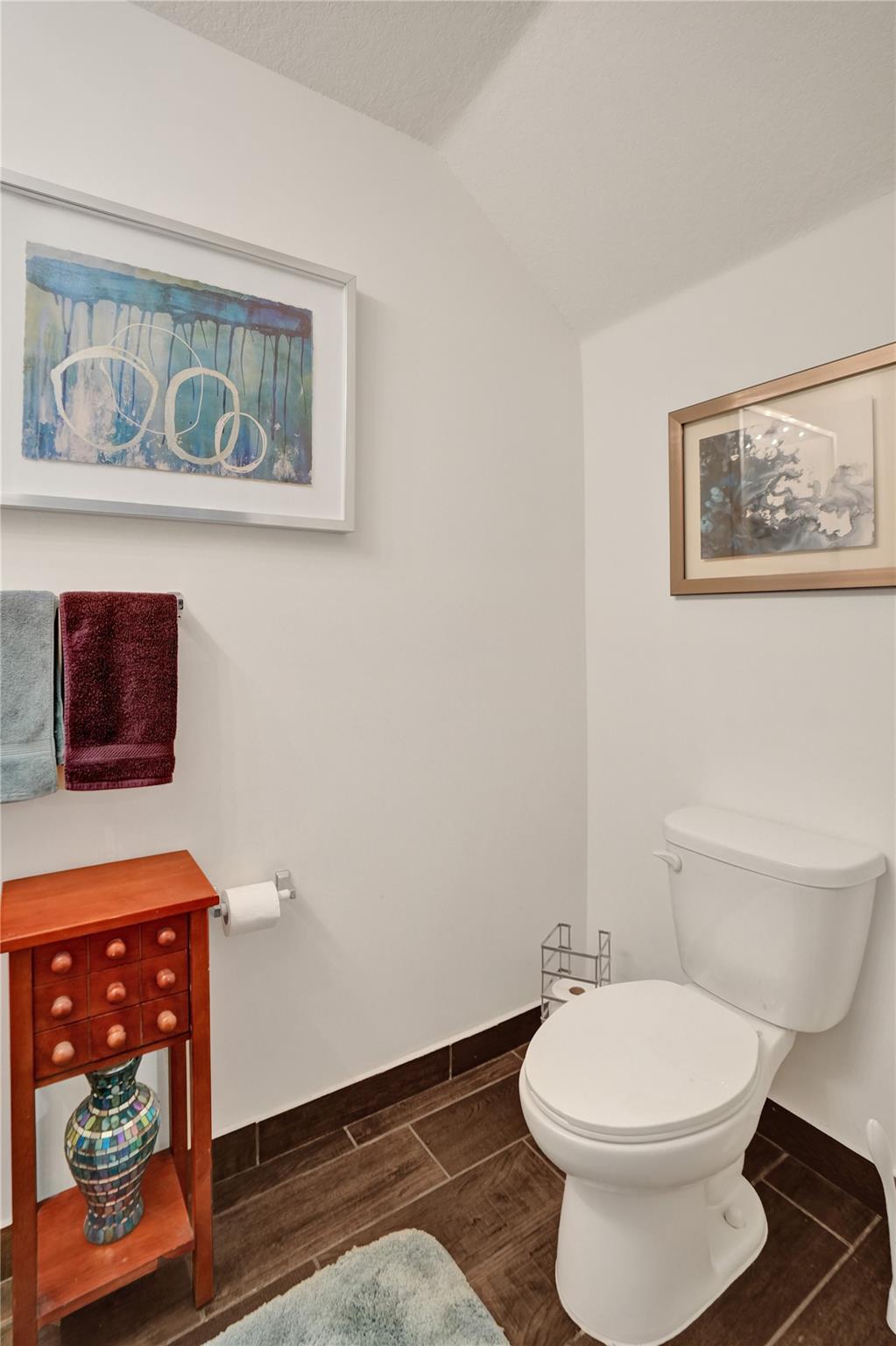 1042 NW 33rd Mnr 1042