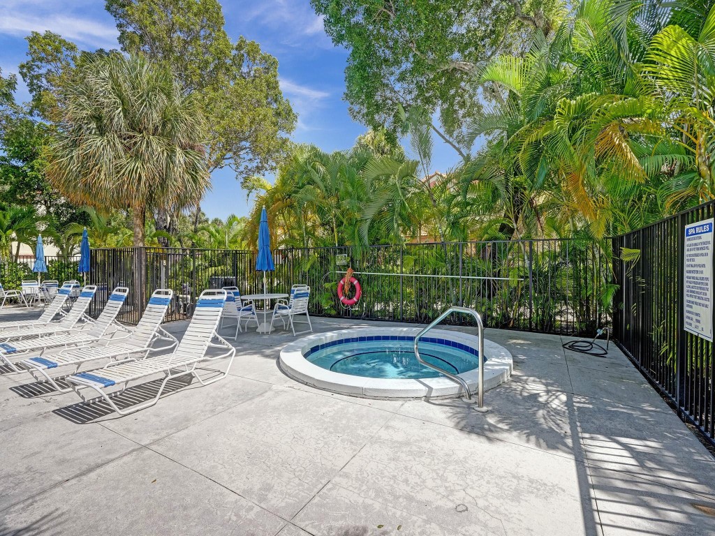 3400 Water Oak Dr 1501