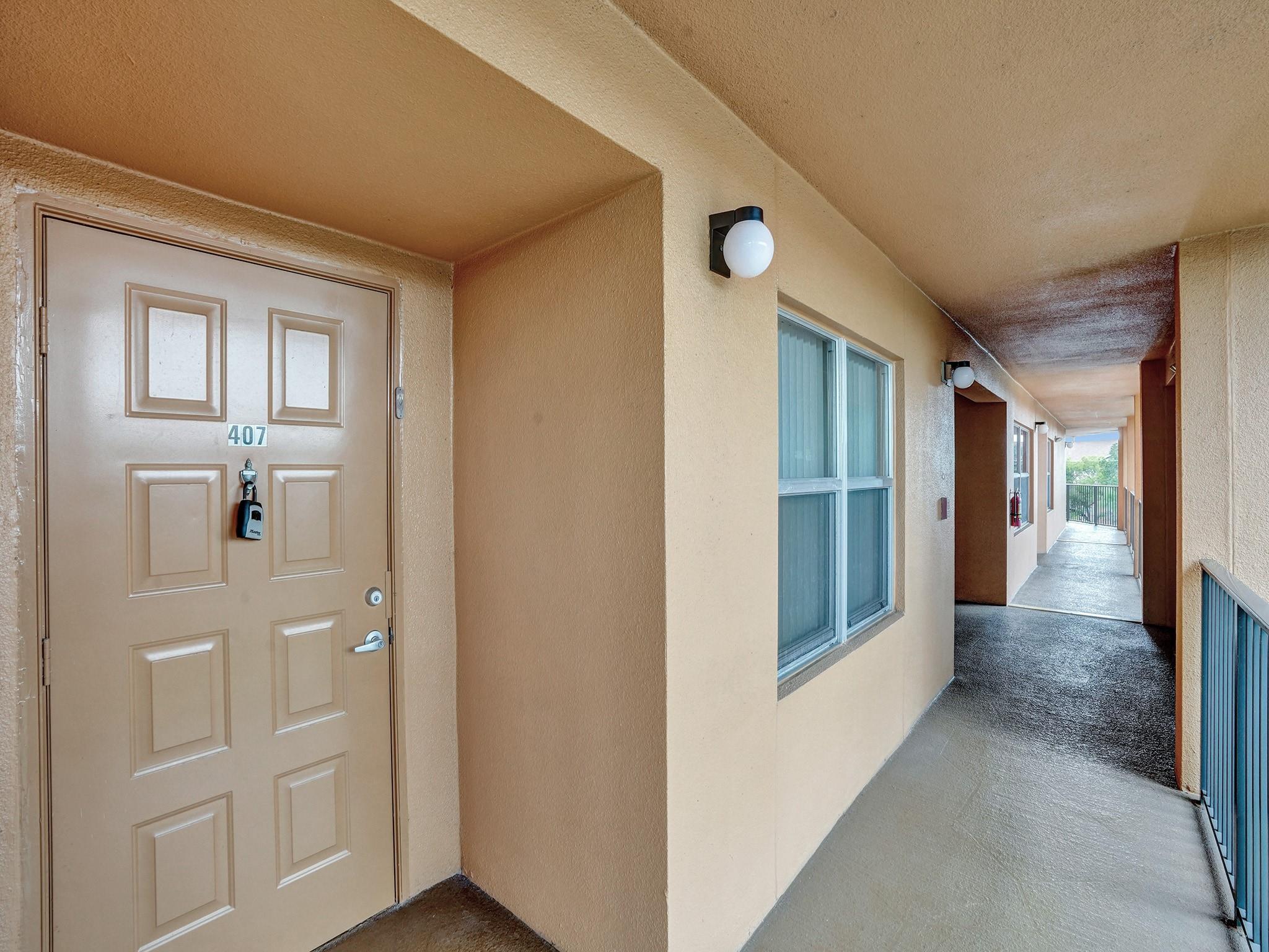571 SW 141st Ave 407N