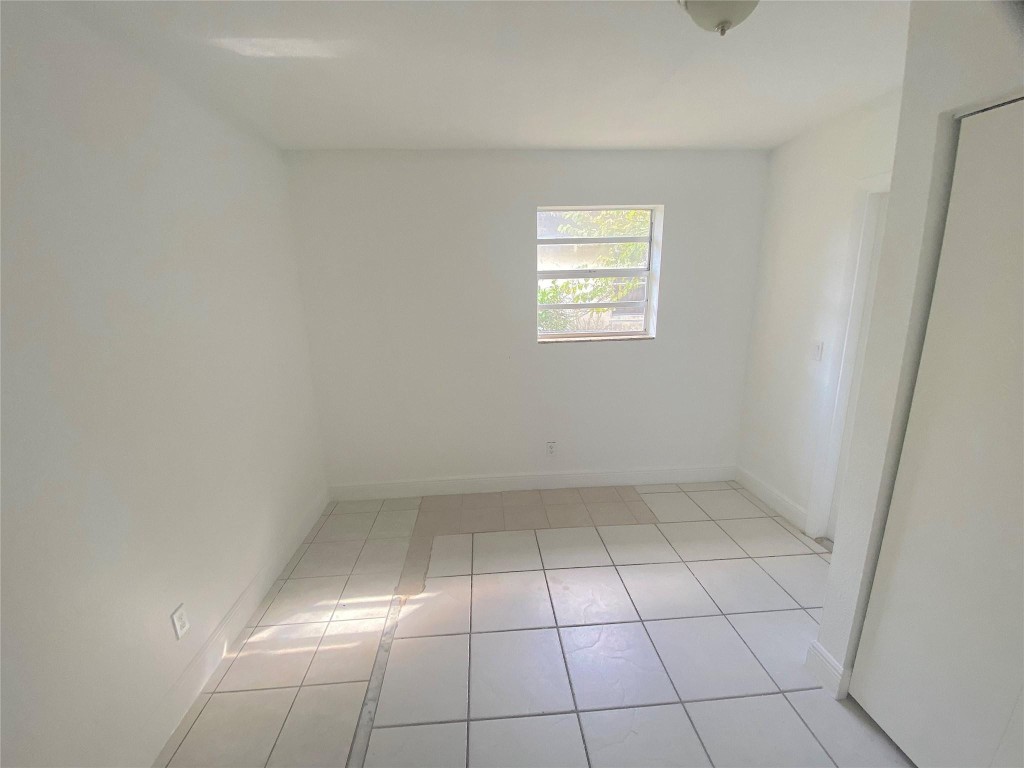 1671 SW 44th Ave