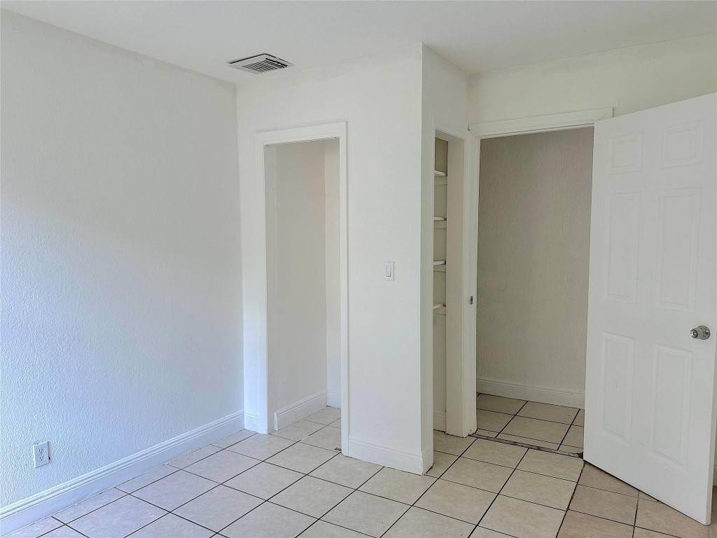 1671 SW 44th Ave