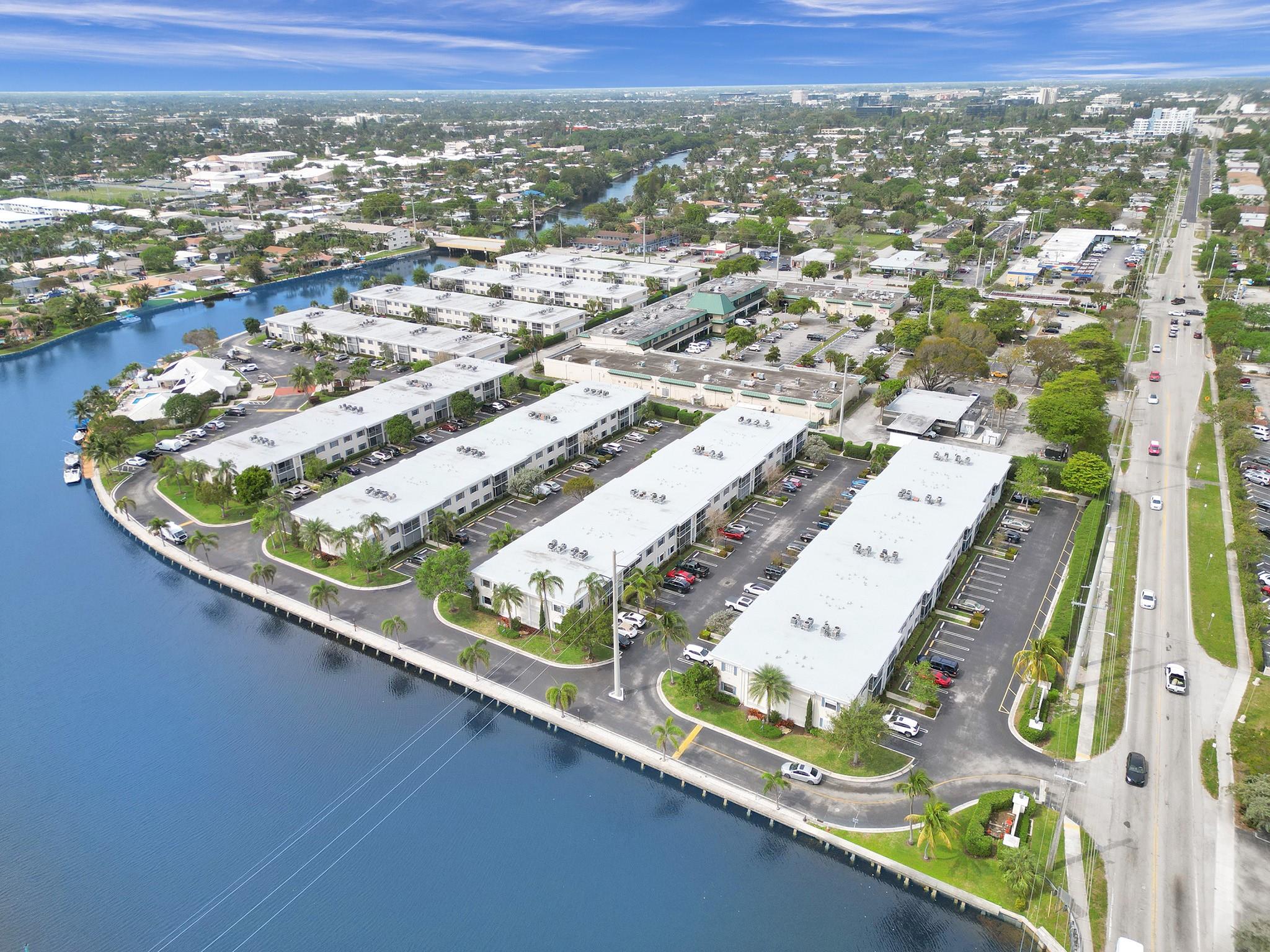 170 Cypress Club Dr 704