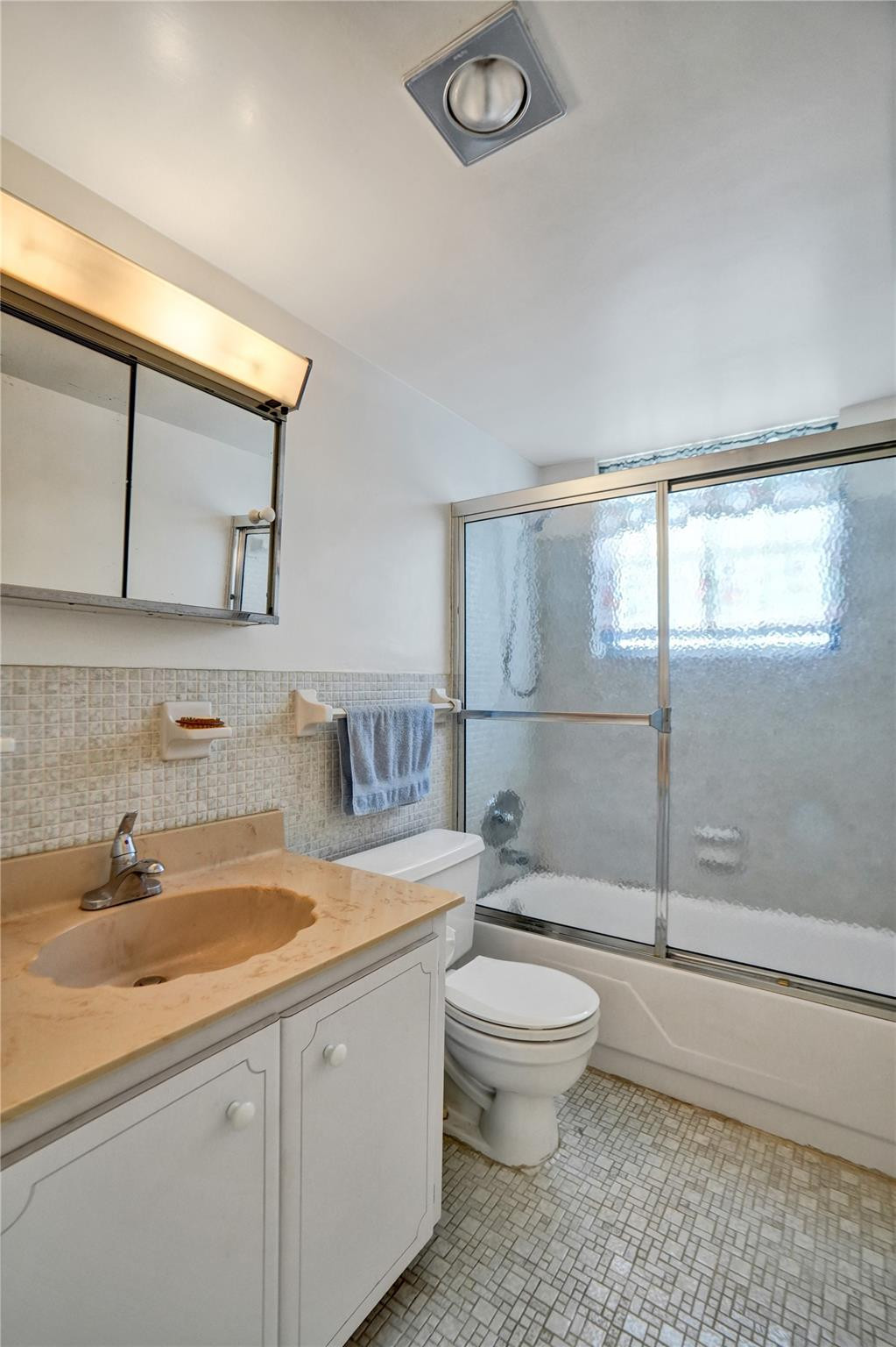 412 S Cypress Road 202