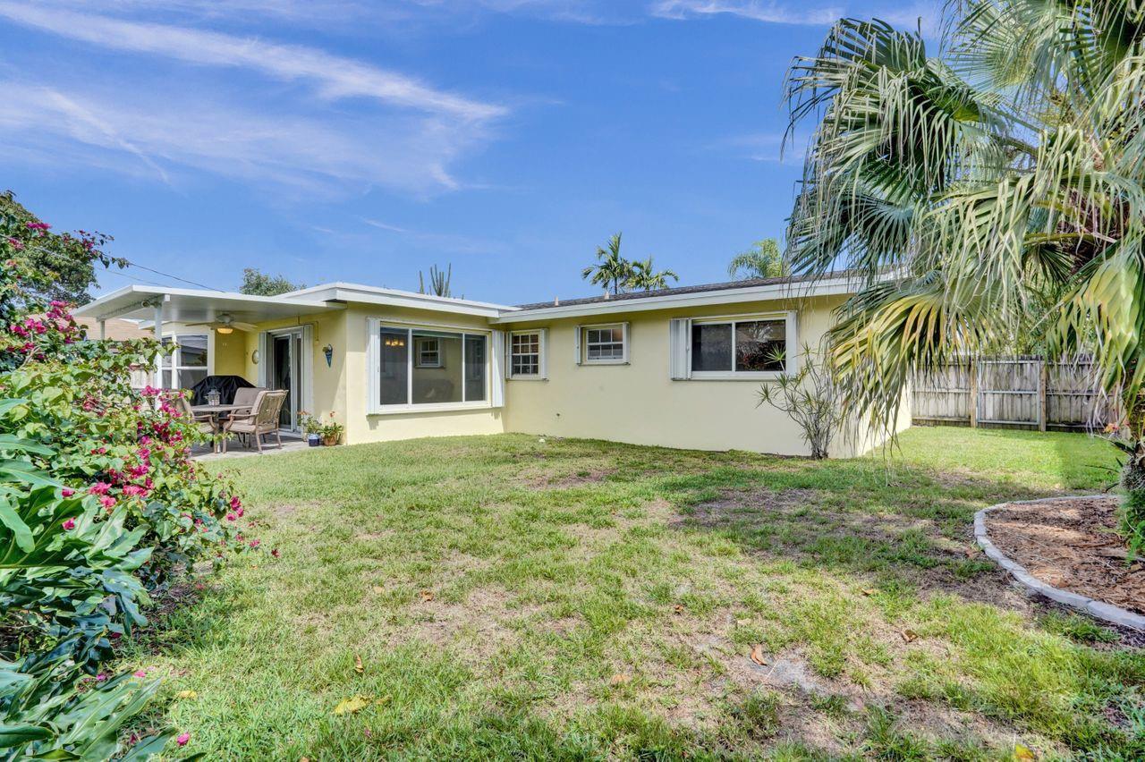 1210 NW 46th St