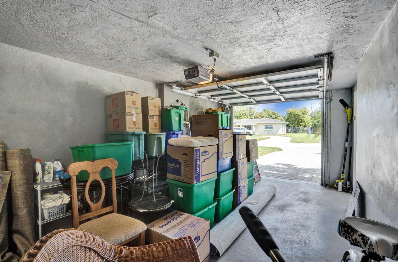1210 NW 46th St