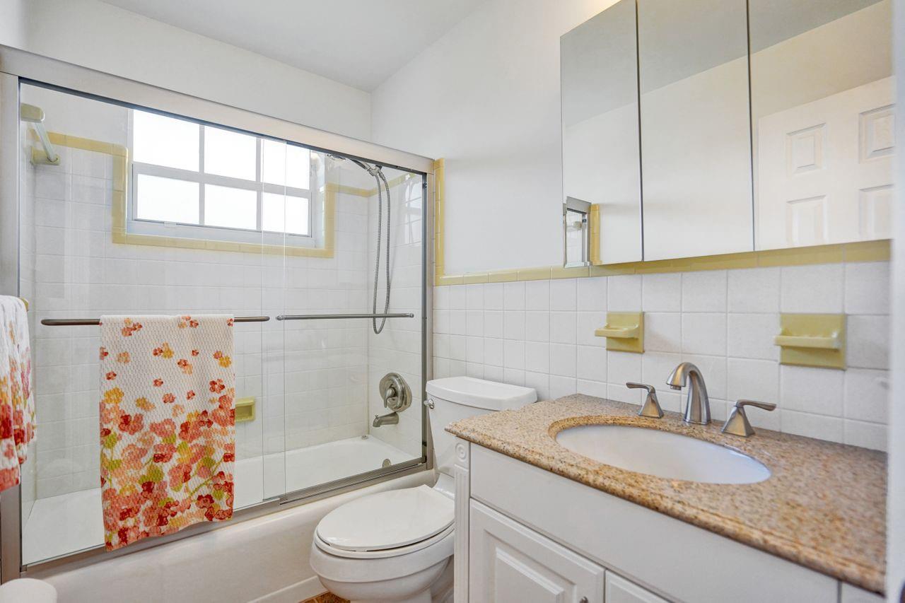 1210 NW 46th St