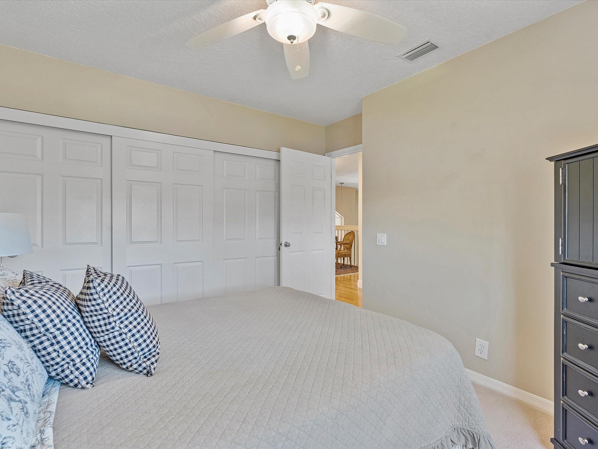 430 Cambridge Dr