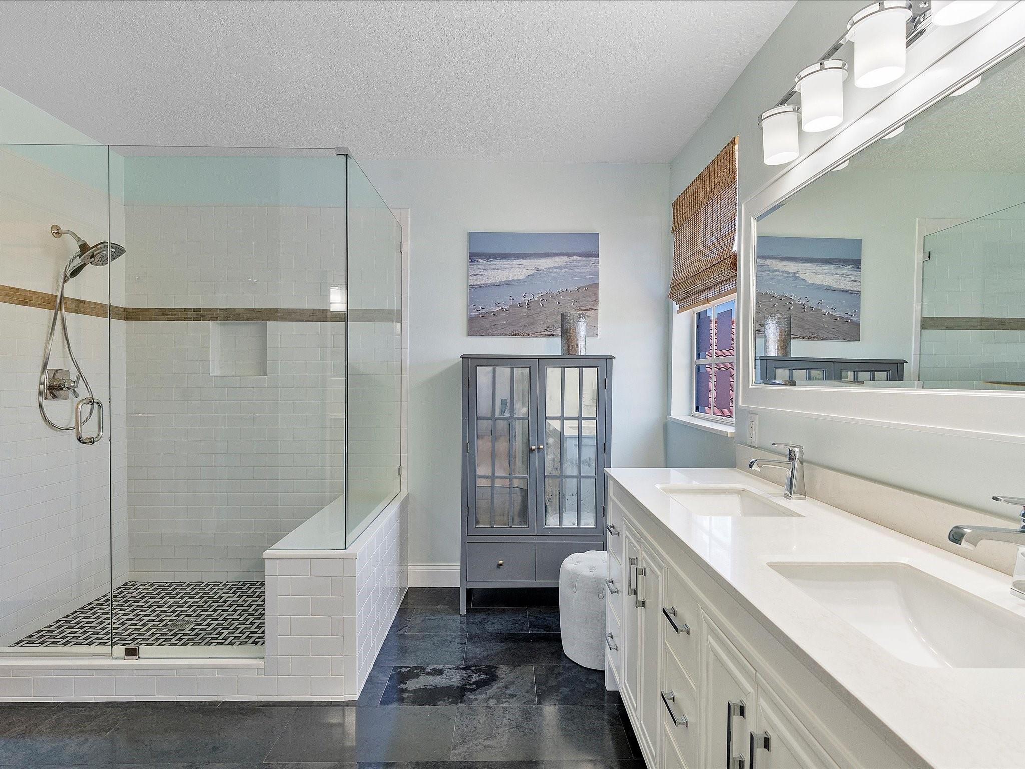 430 Cambridge Dr