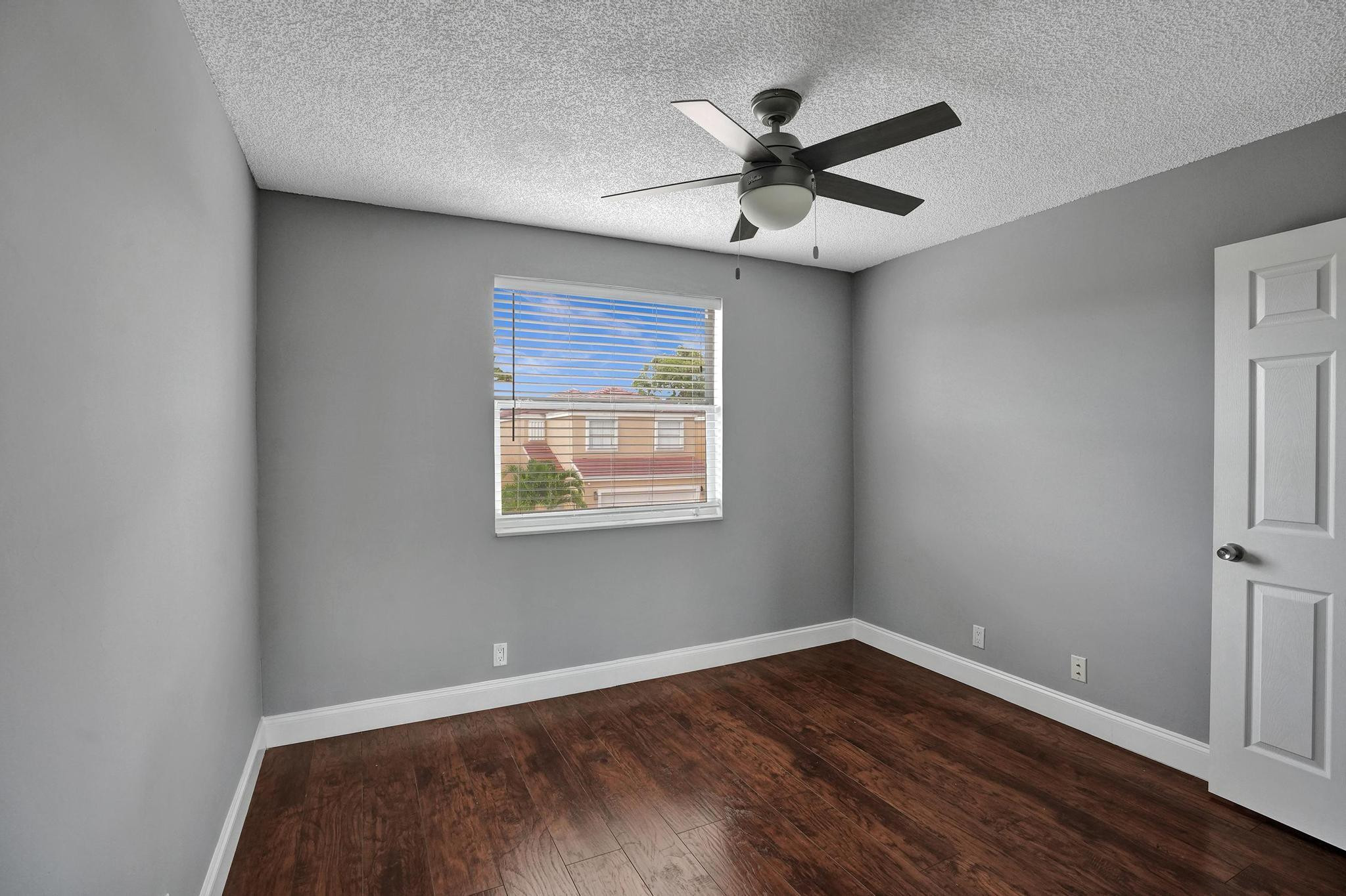 6183 Navajo Ter