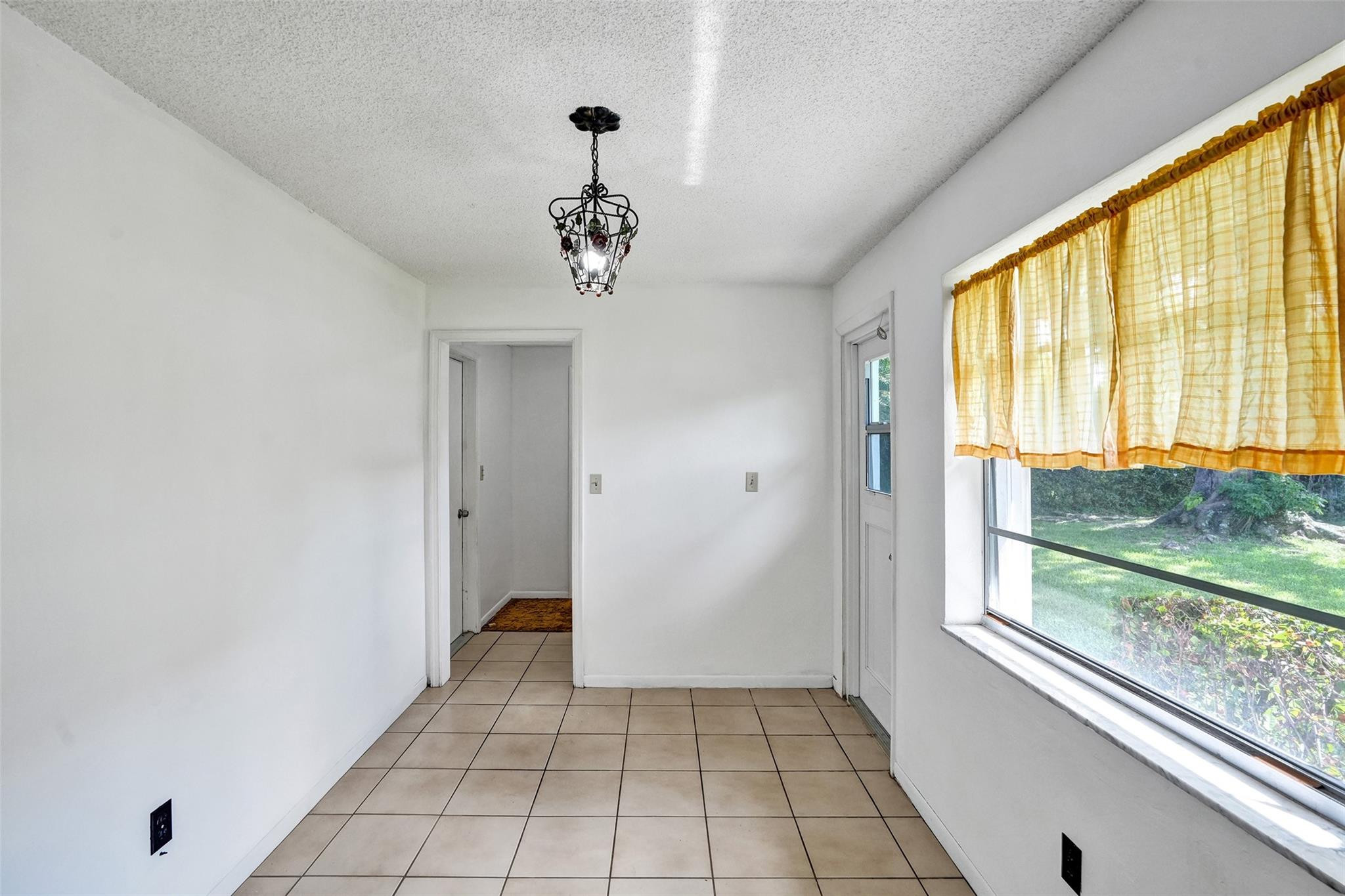 3700 NW 82nd Ter