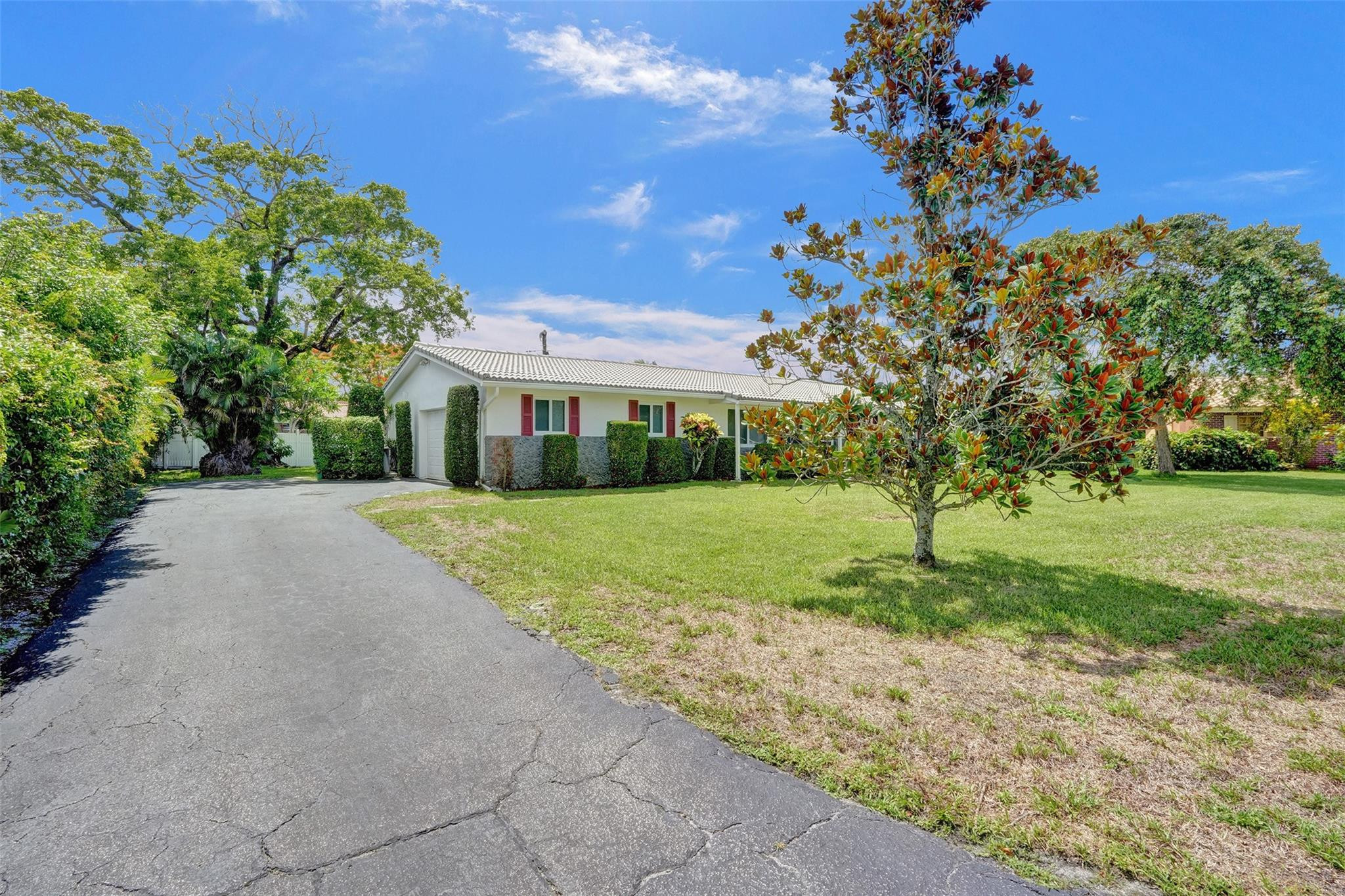 3700 NW 82nd Ter