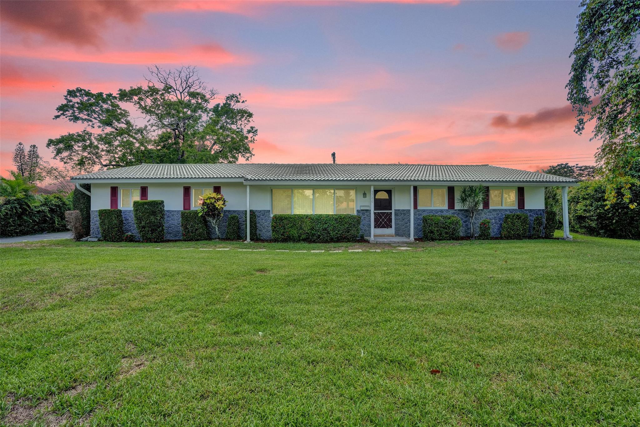 3700 NW 82nd Ter