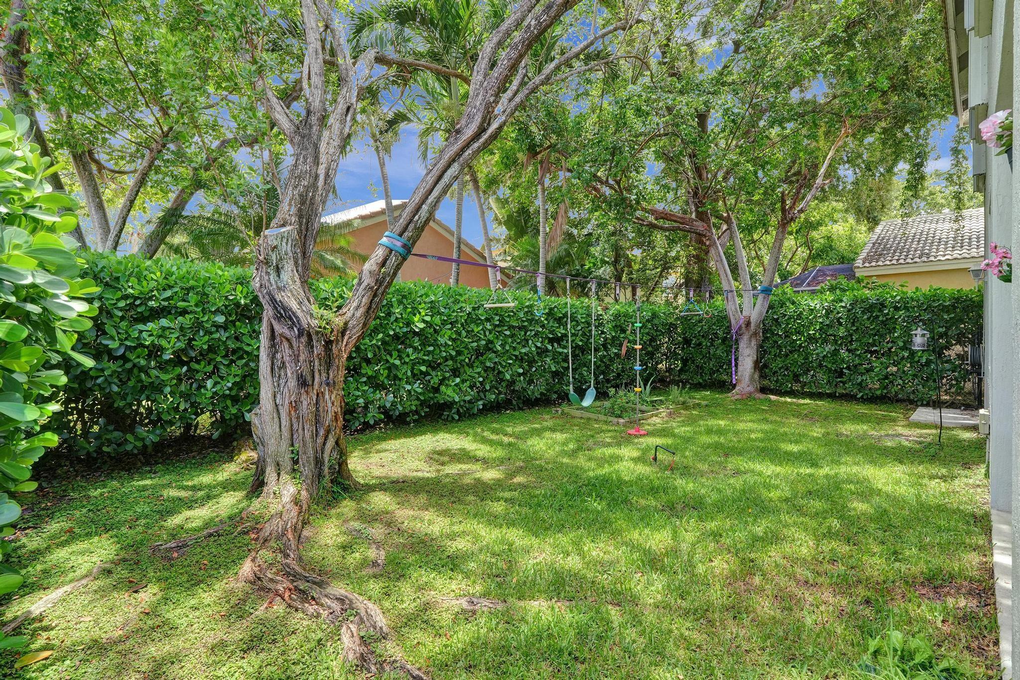 5116 Heron Pl