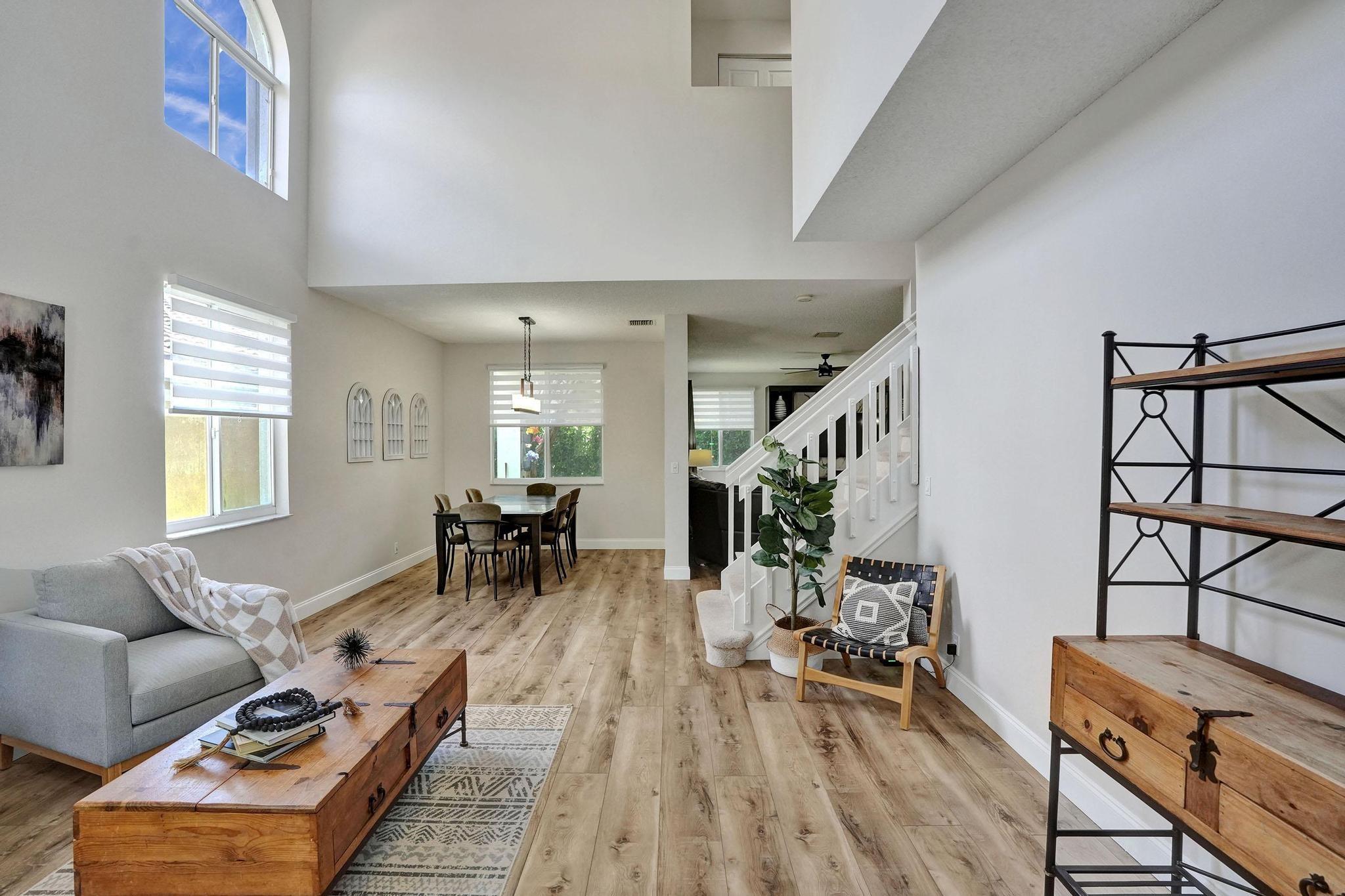 5116 Heron Pl