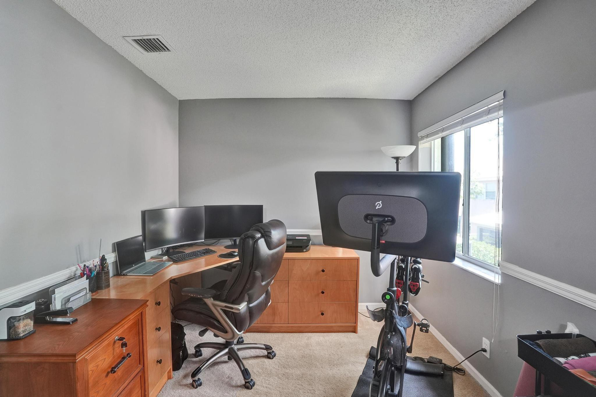 5116 Heron Pl