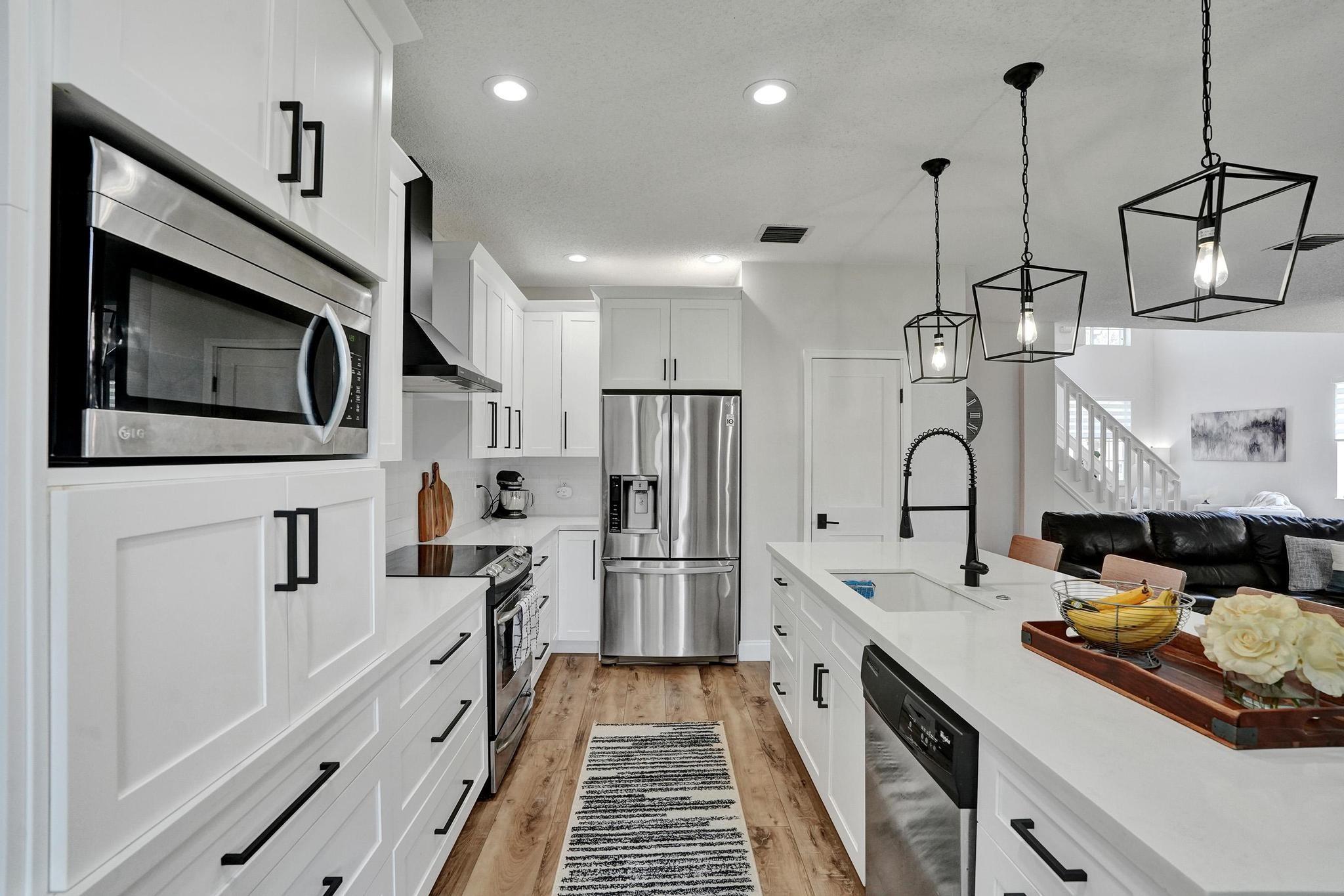 5116 Heron Pl
