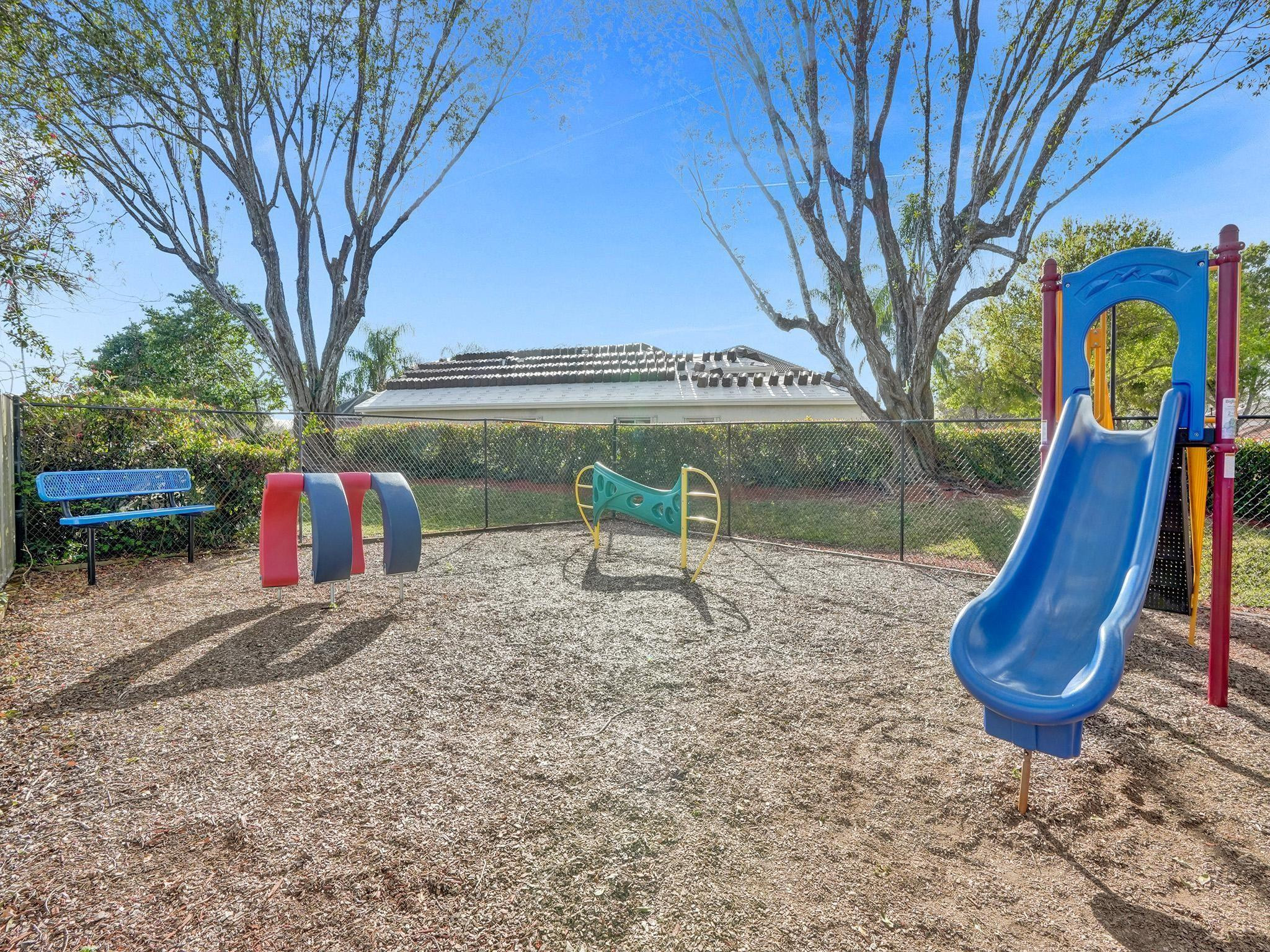 5116 Heron Pl