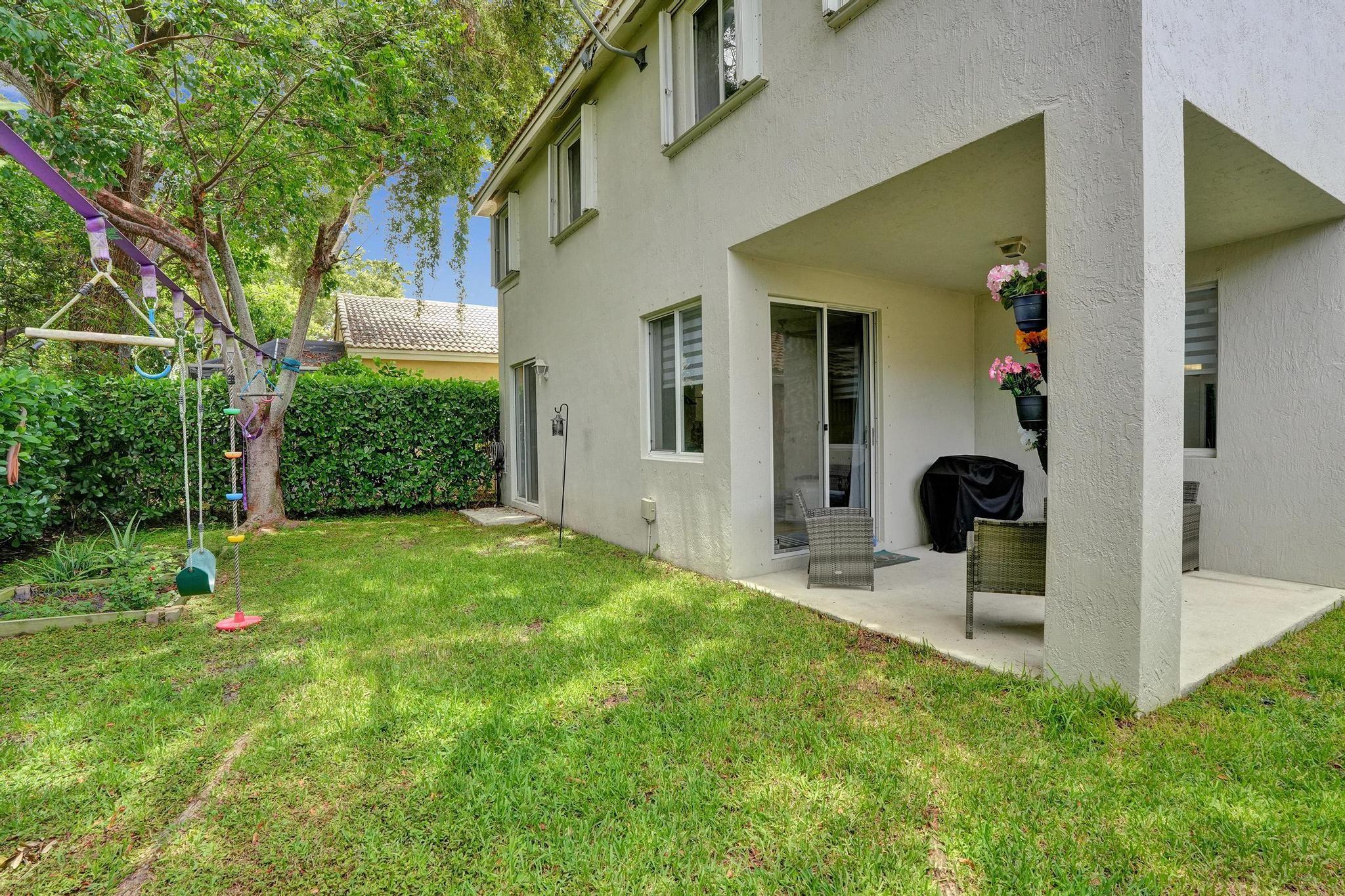 5116 Heron Pl