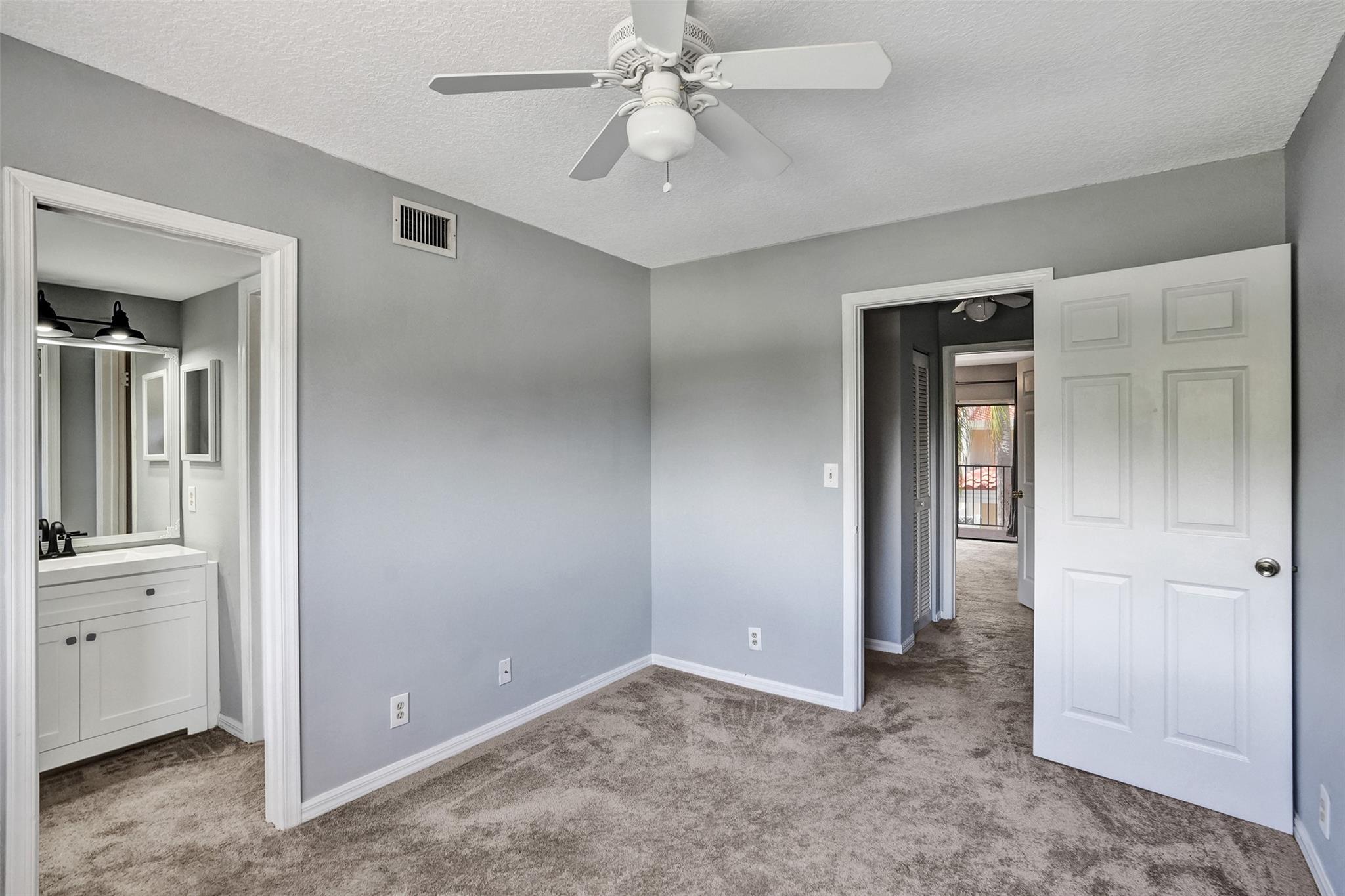 227 SE 11th Ave 227