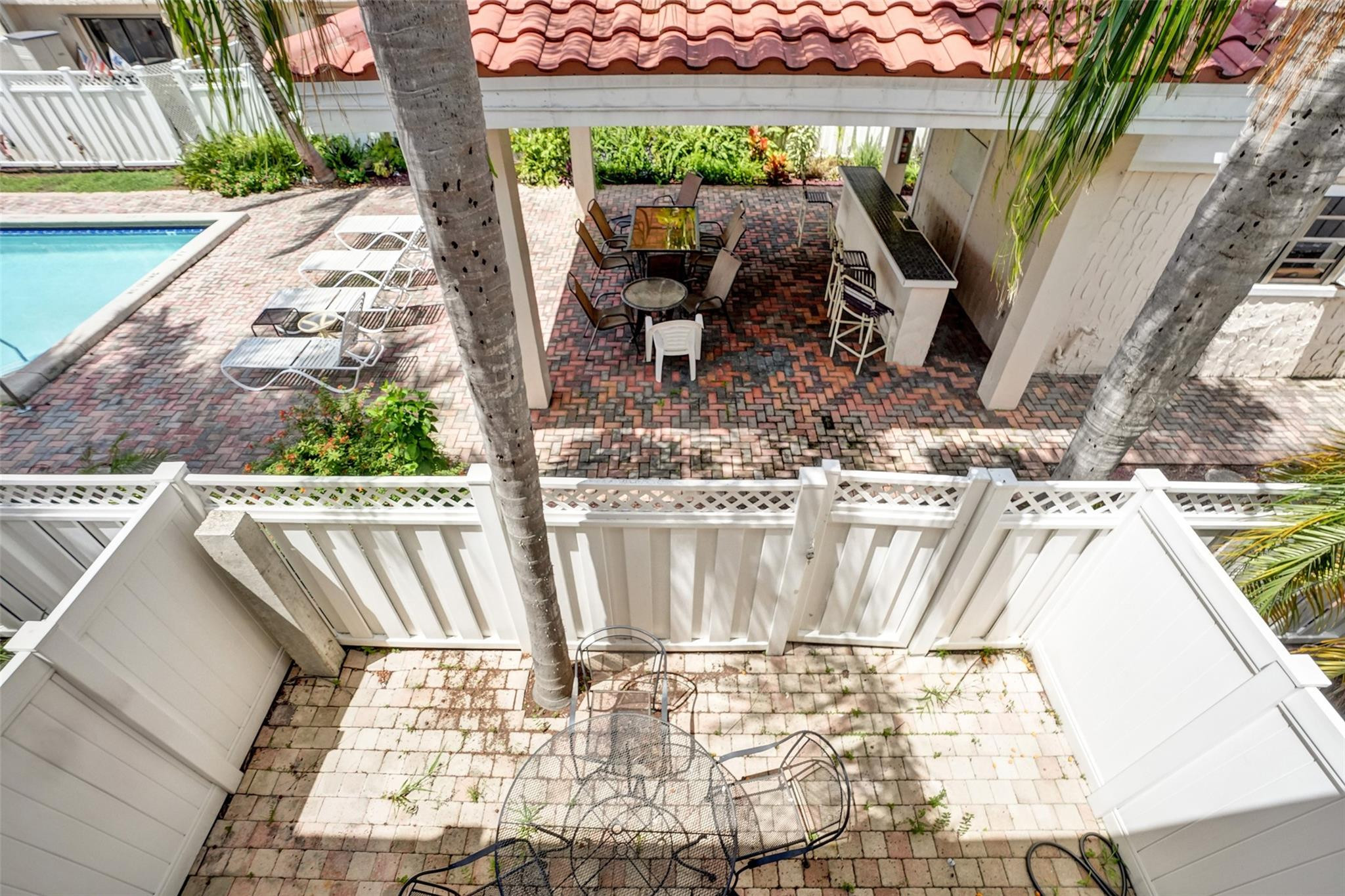 227 SE 11th Ave 227