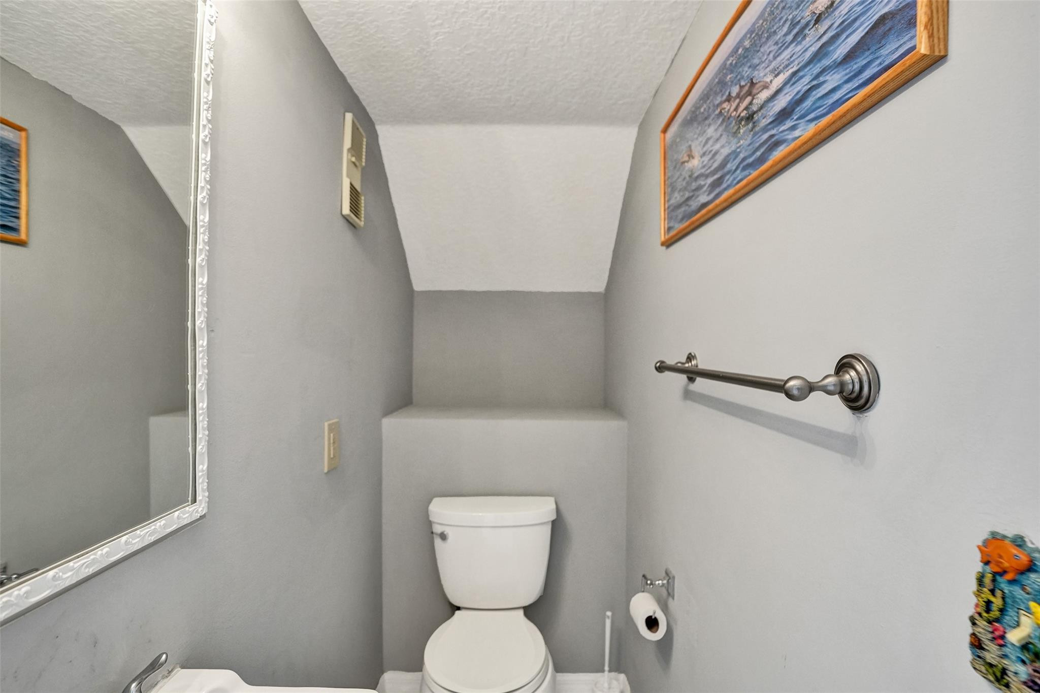 227 SE 11th Ave 227