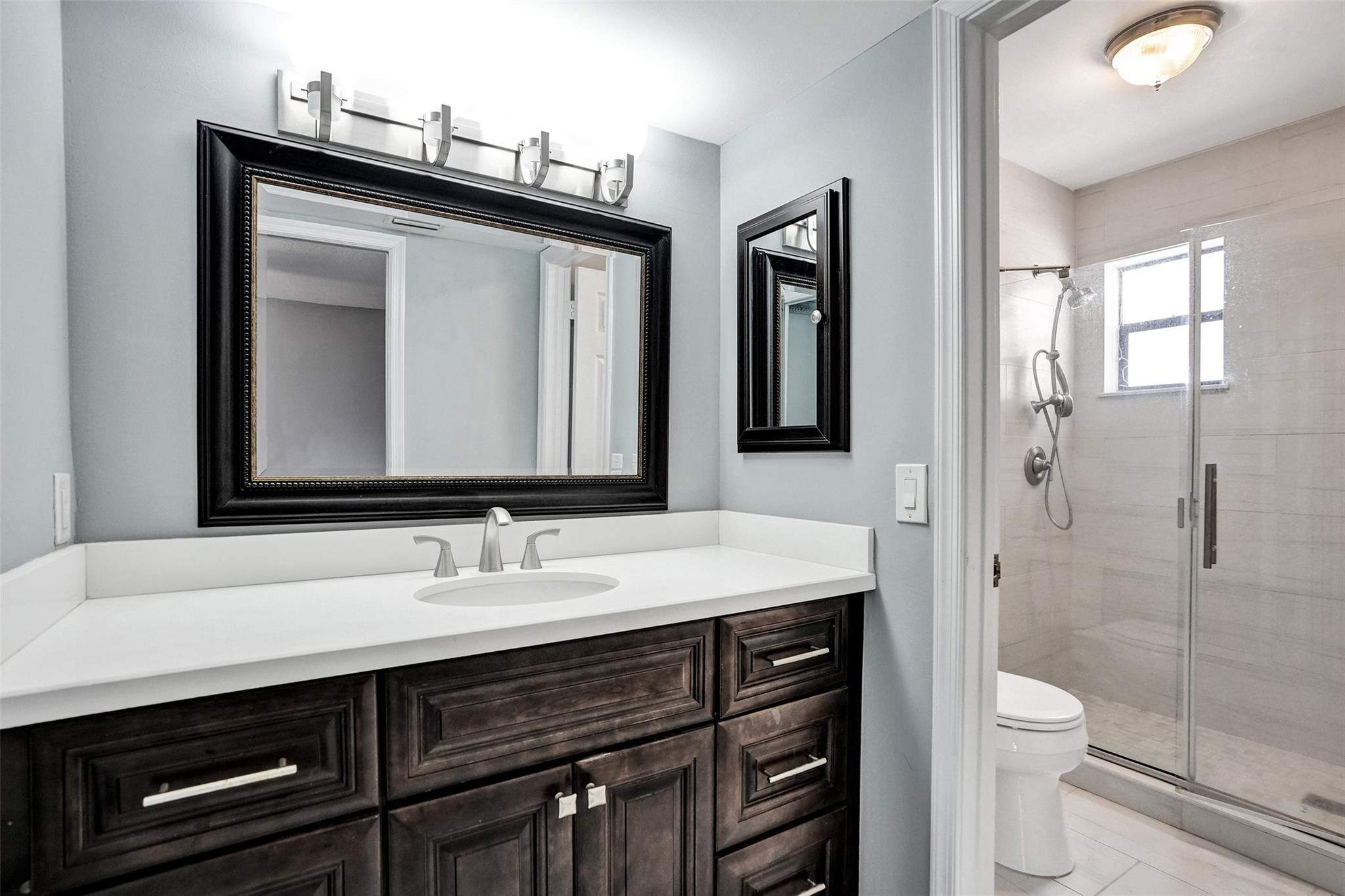 227 SE 11th Ave 227