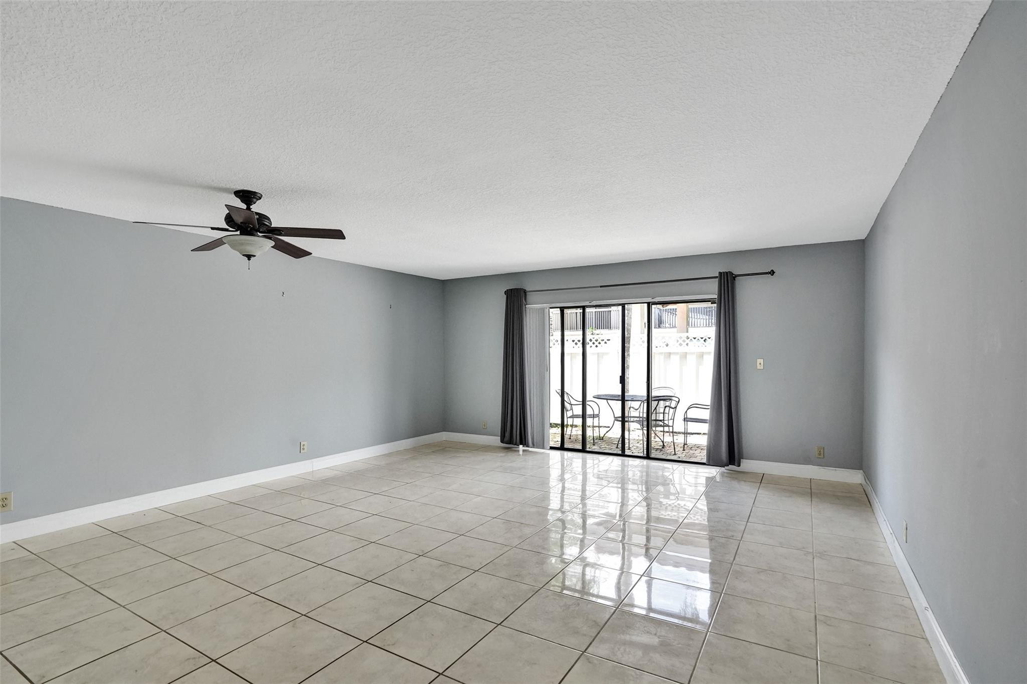 227 SE 11th Ave 227