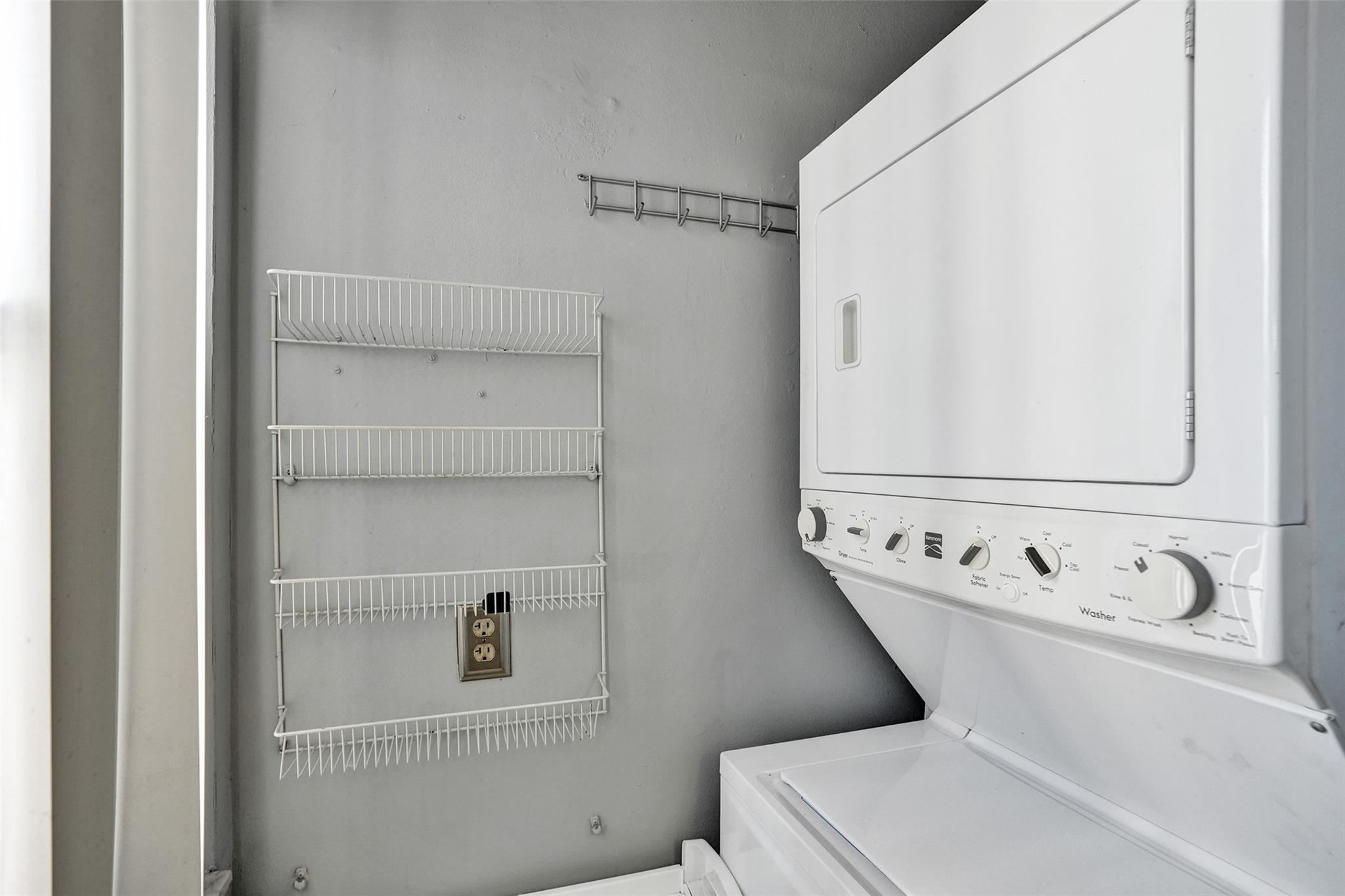 227 SE 11th Ave 227
