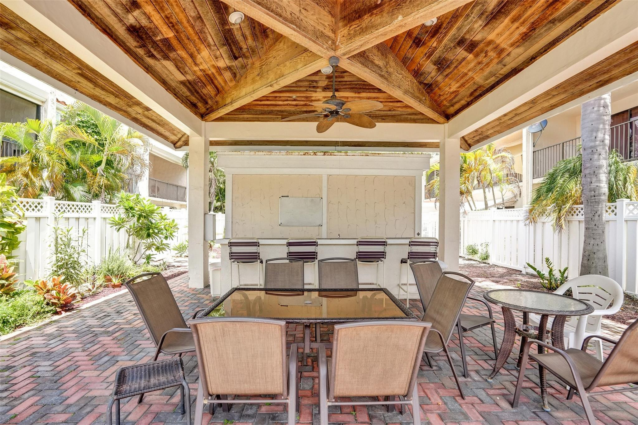 227 SE 11th Ave 227