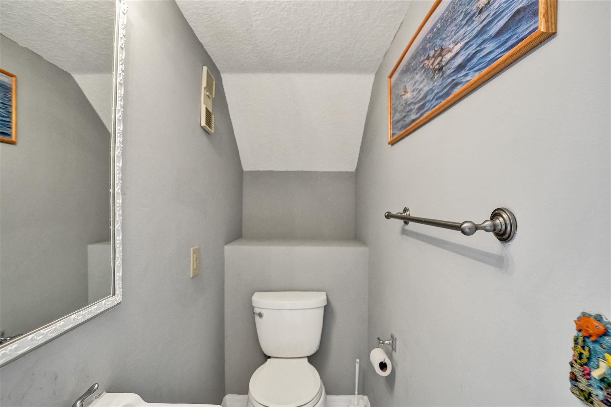 227 SE 11th Ave 227